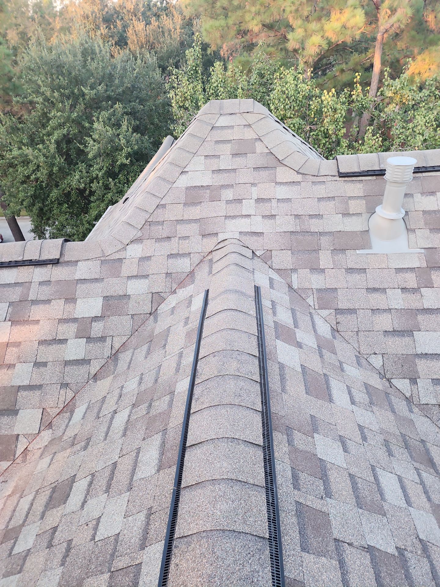 Residential Roofing Installation using Owen's Corning Duration (Lifetime) Shingles by Roof Repair Company