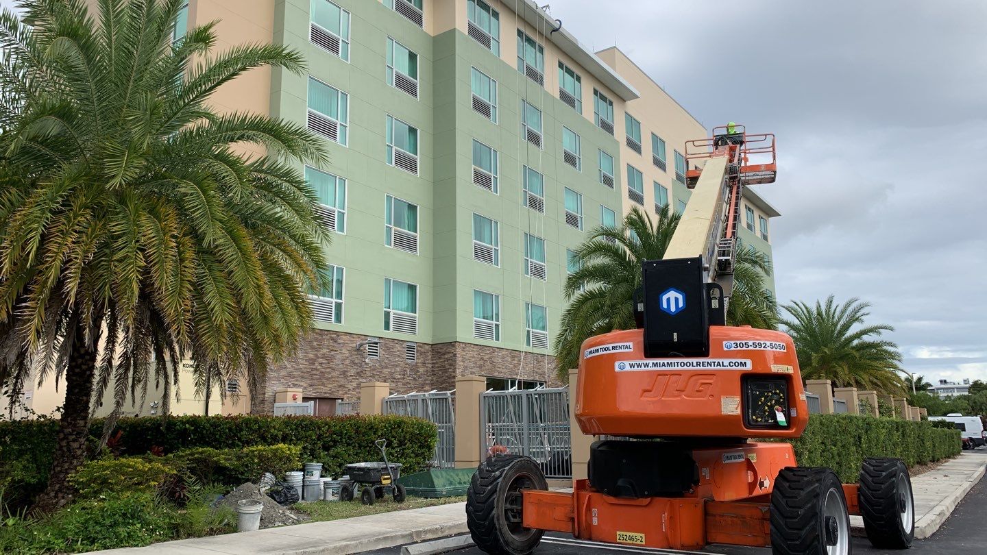 Four Points by Sheraton by Gemstone Builders, LLC.