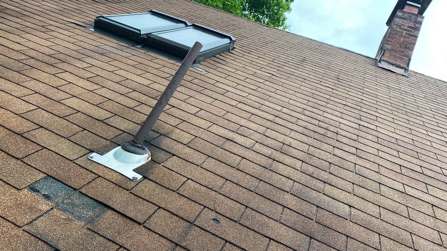 Arlington: CertainTeed Landmark Pro Designer Shingles in Max Def Shenandoah by RM Banning, Inc.