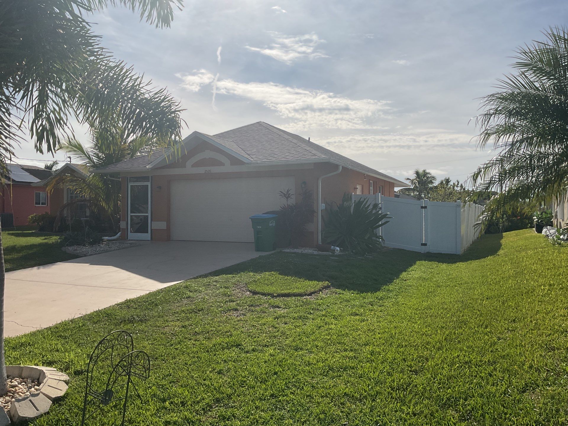 White 6-Inch Seamless Gutters in Cape Coral FL by Gutter Professors