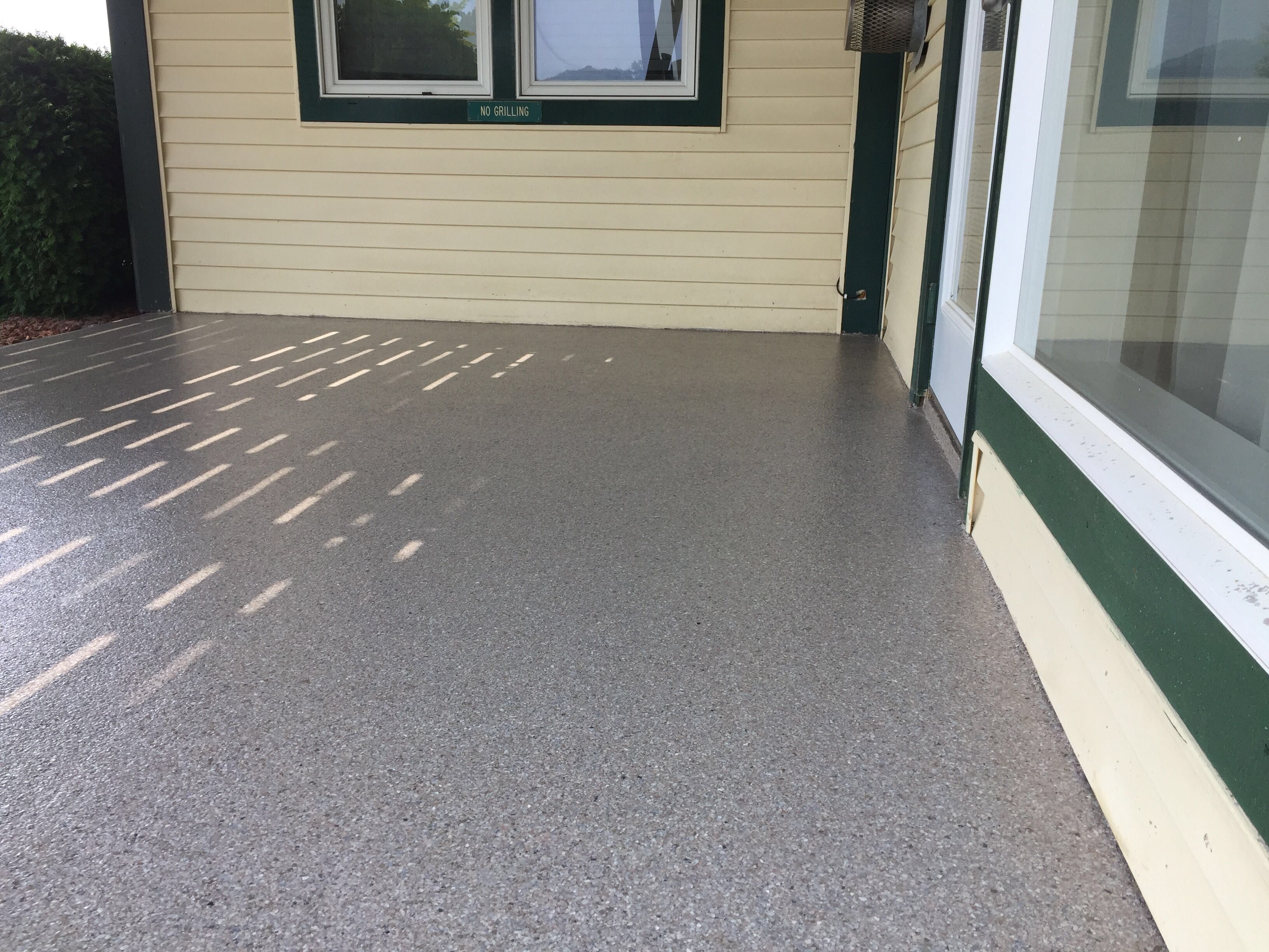 Patio Installation using Fieldstone by Your1DayFloor.com