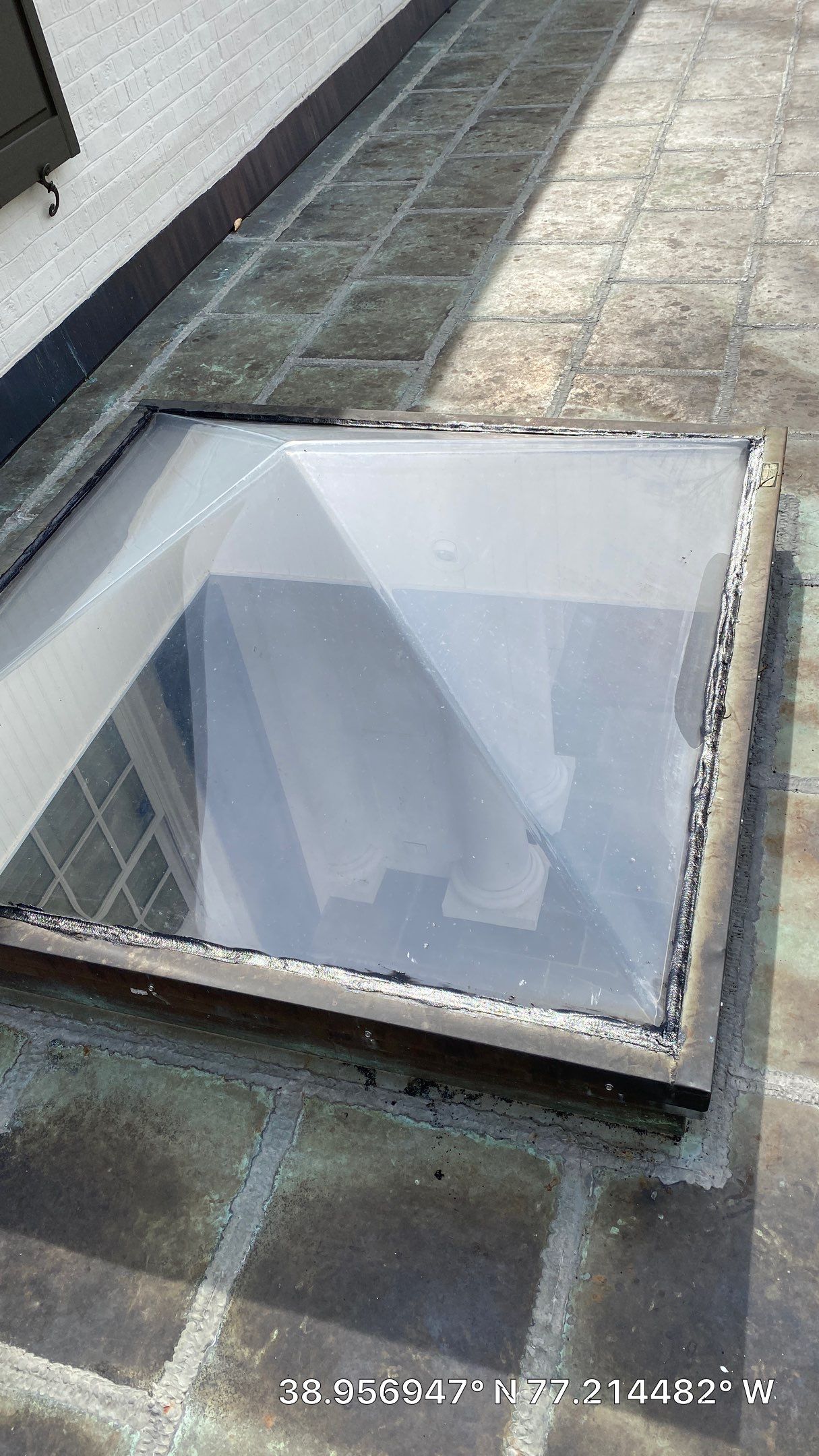 McLean: Certainteed Landmark Pro Designer Shingles in Max Def Charcoal Black by RM Banning, Inc.