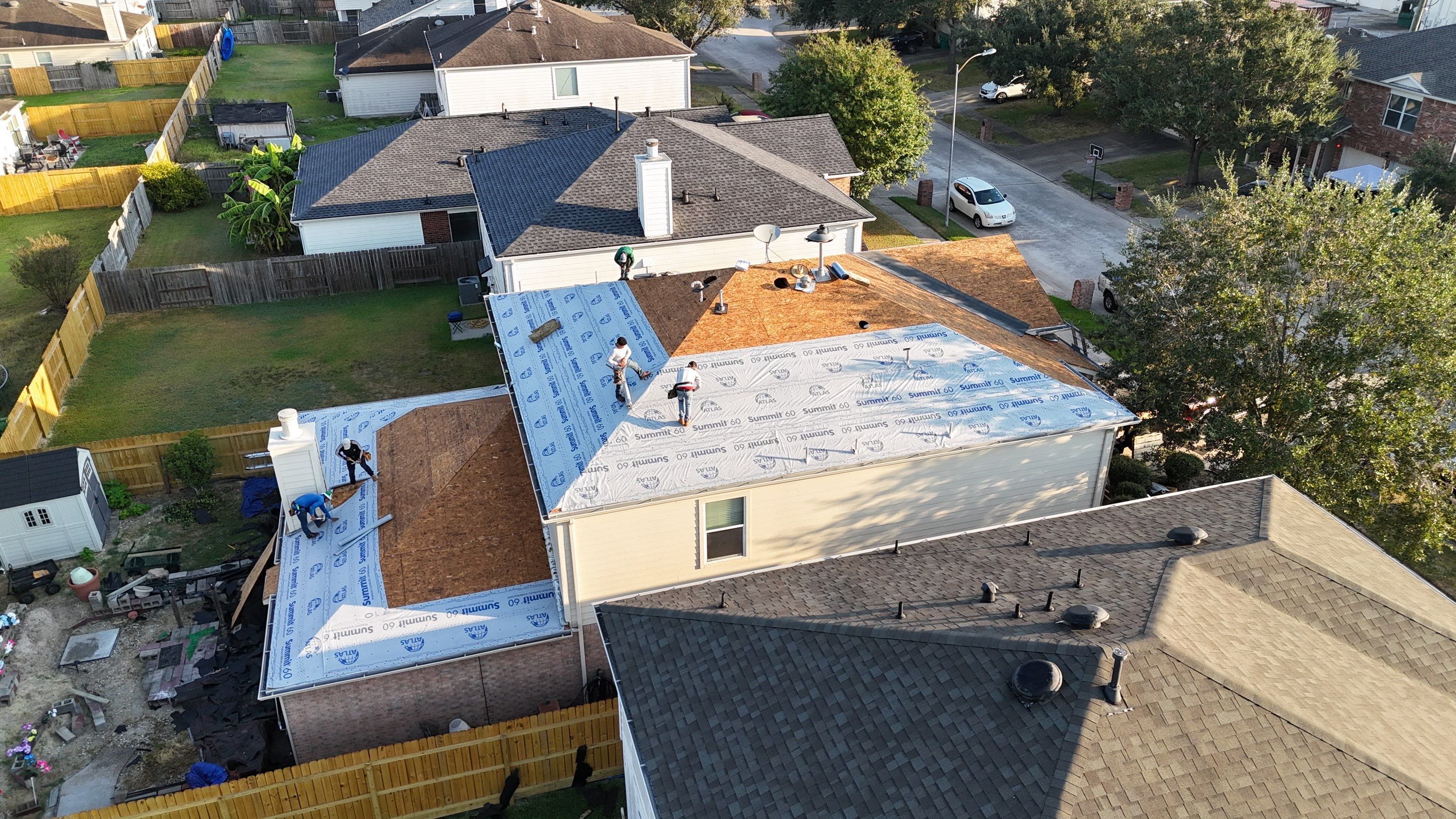 Atascocita Roof Installation using Atlas Pinnacle Pristine by Modern BYLT Roofing & Construction