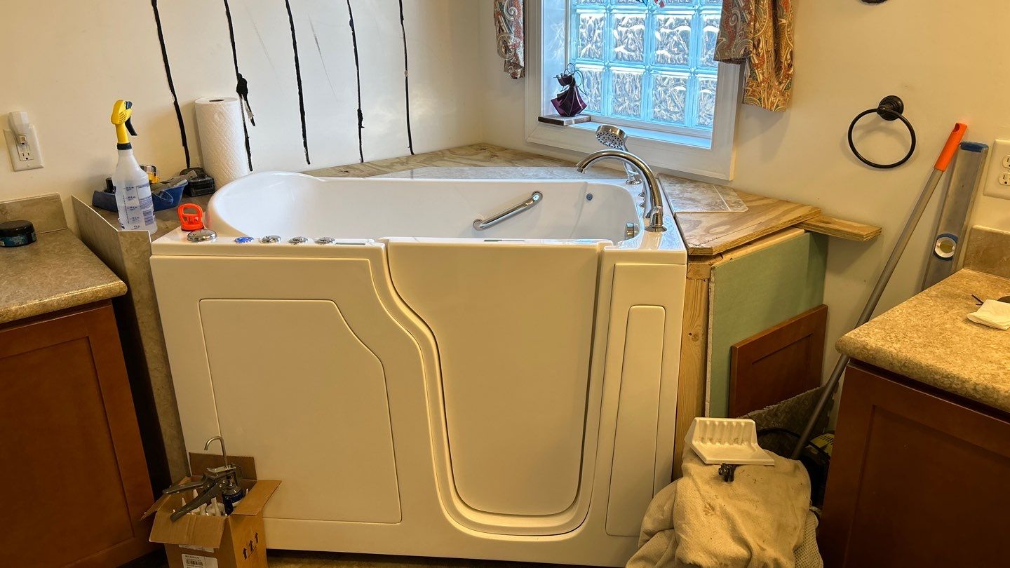 Decked Walk-In Tub by BathPlanet SW Virginia