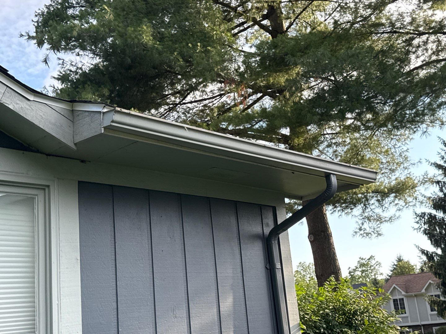 Roof Replacement using Owens Corning Tru Definitions by 180 Contractors