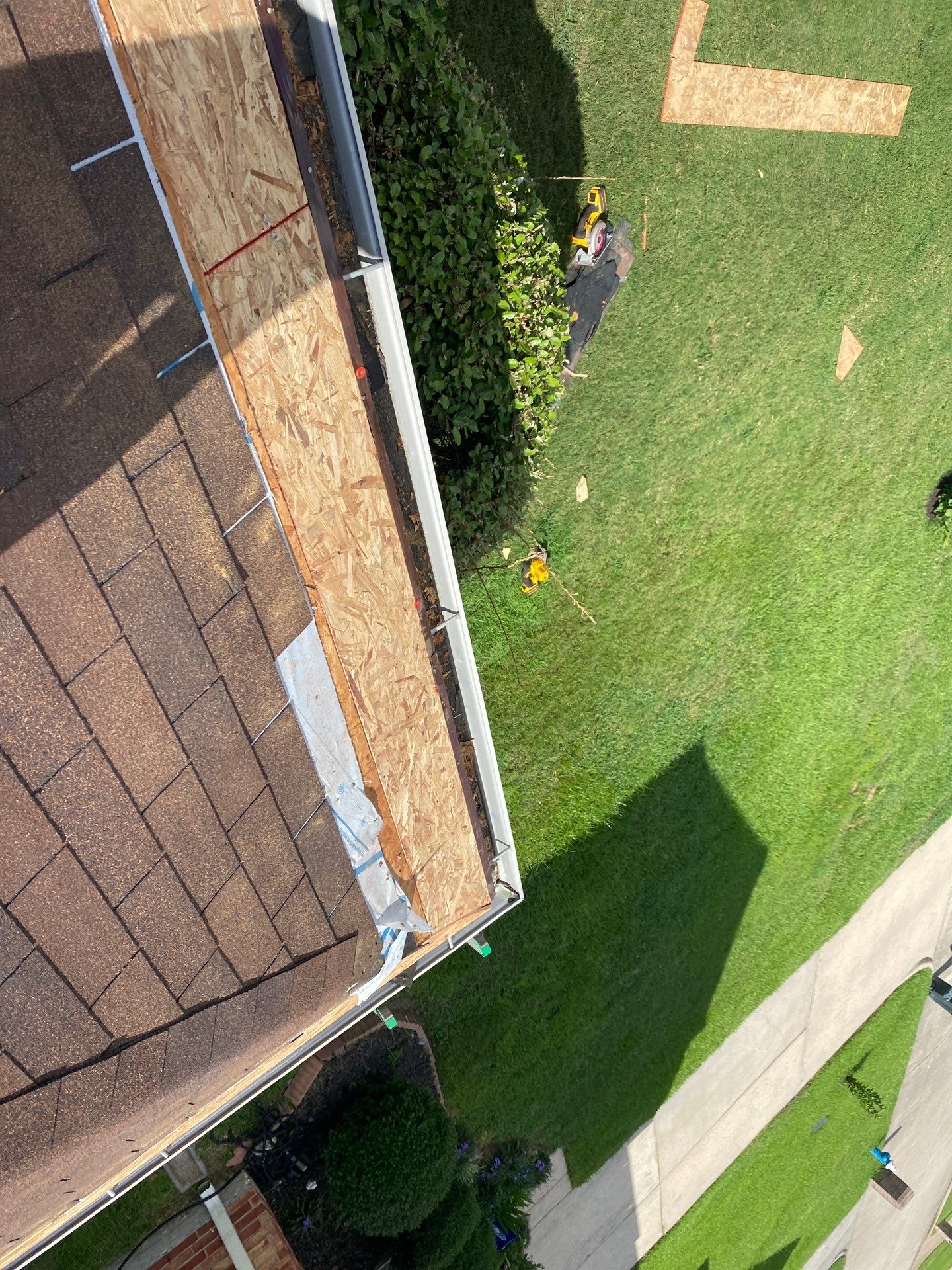 Residential Roofing Repair using Owen's Corning Duration (Lifetime) Shingles by Roof Repair Company