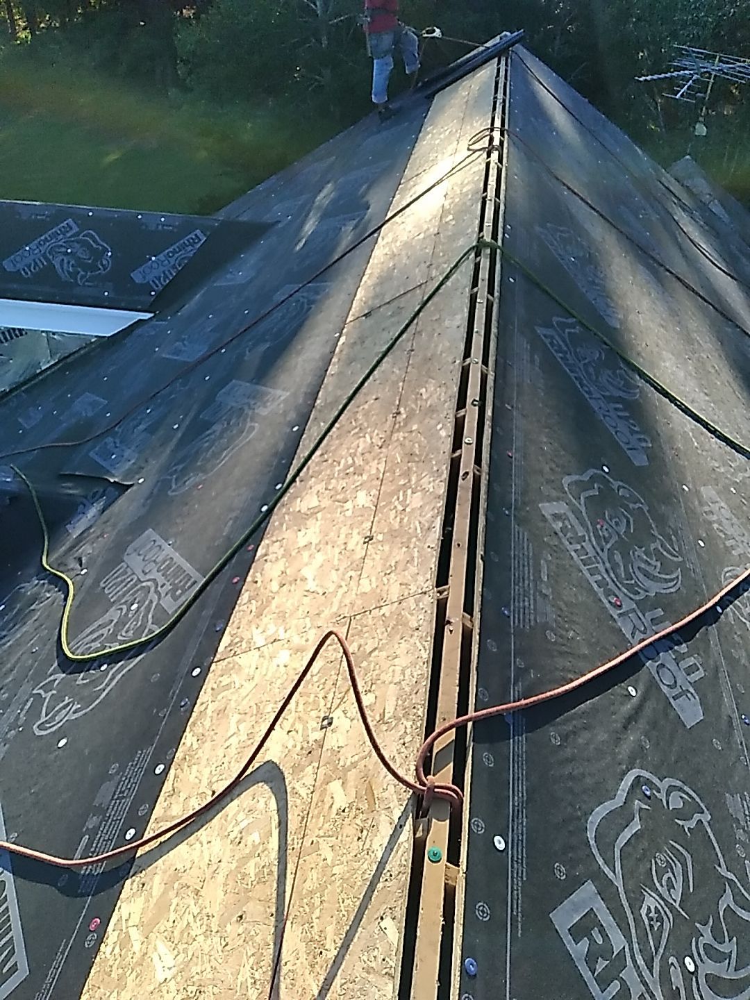 Residential Roofing Installation using Owens Corning Oakridge- Williamsburg Gray by Indigo State Roofing