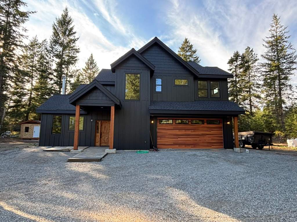 Athol Custom Home by Coeur D Alene Painting Group