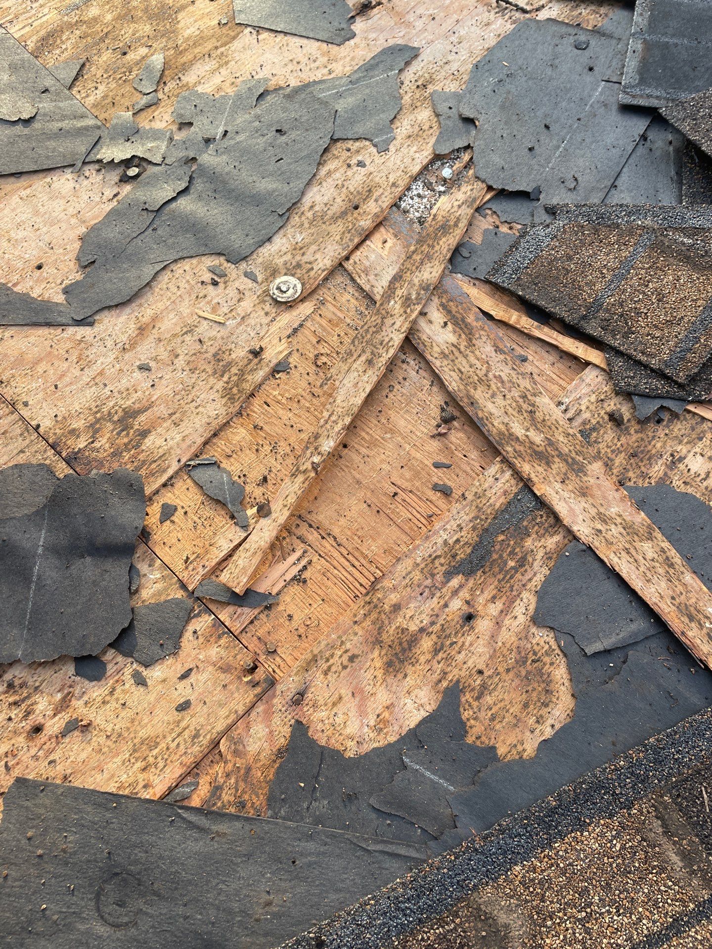 Roof Replacement Houston by Roof Repair Company