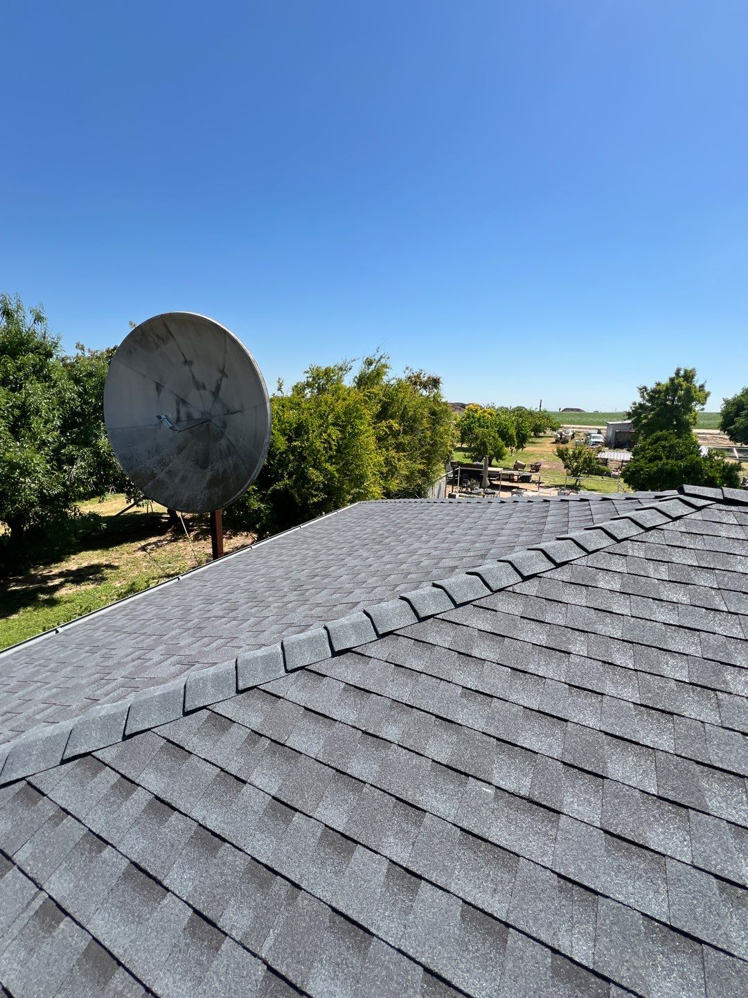 GAF Timberline HDZ-RS shingle project by Straight Edge Roofing Inc