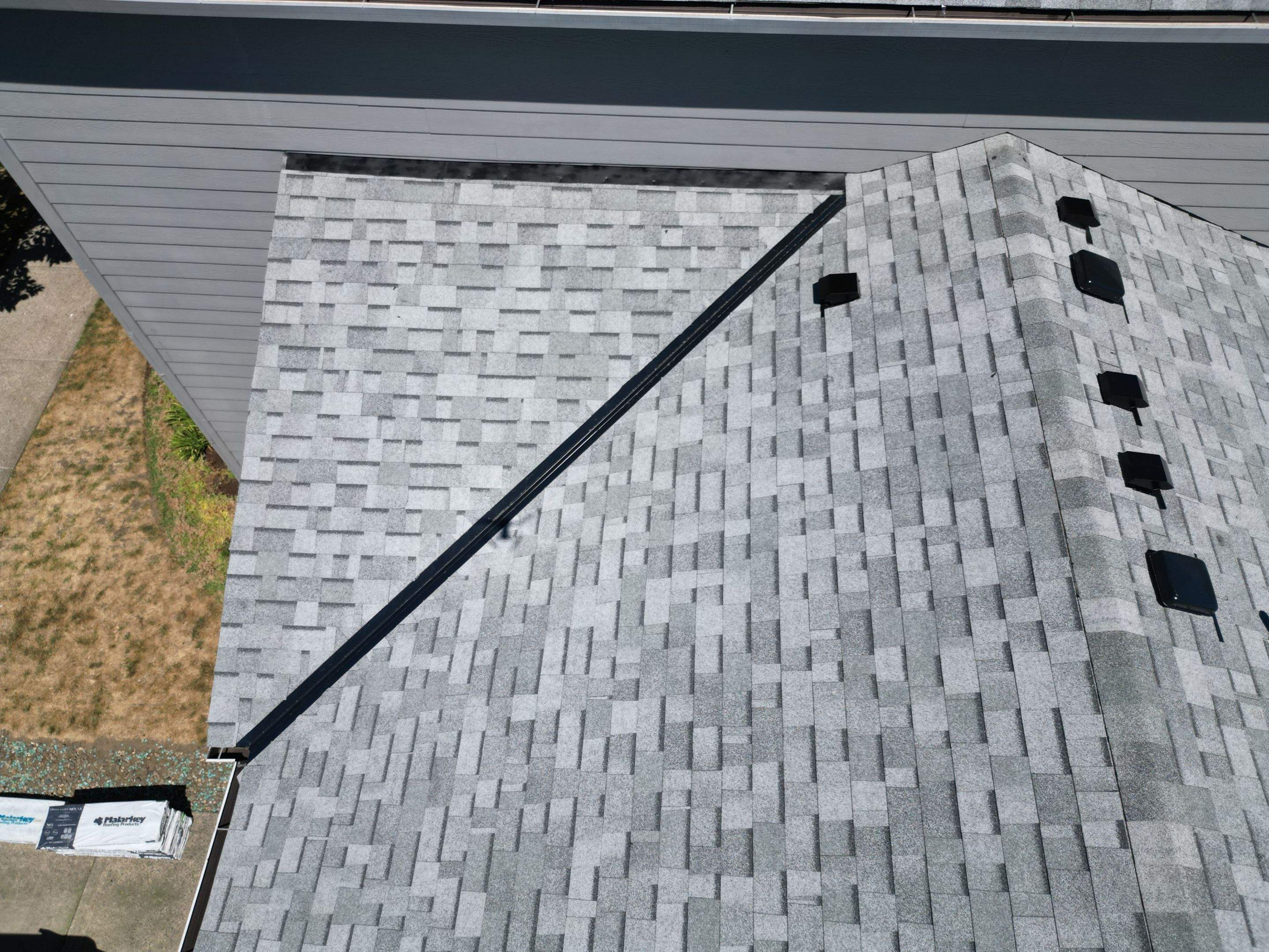 Malarkey Vista ReRoof by Hawthorne General Construction