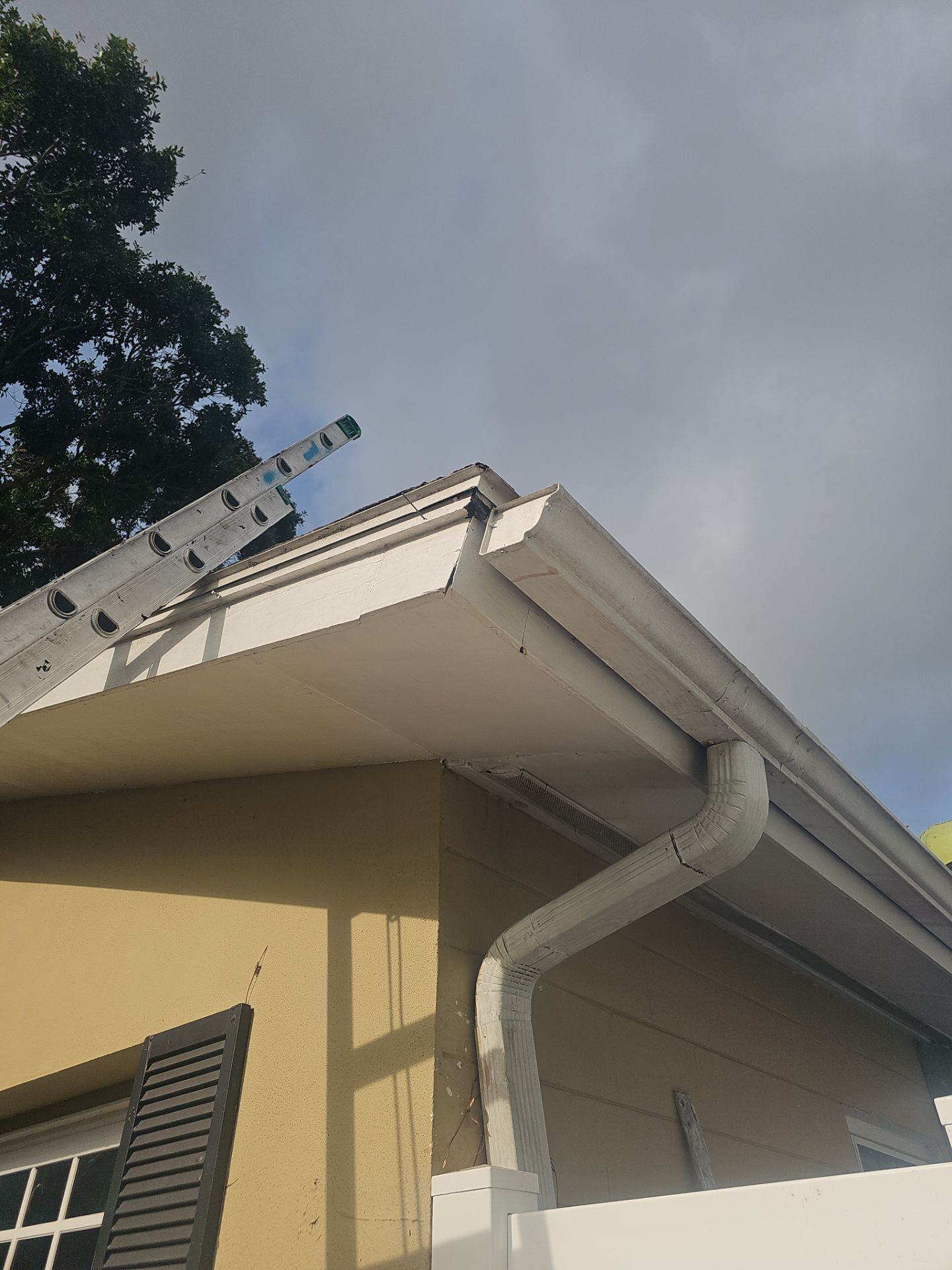 Project in St. Petersburg 33713 by Mitchell Roofing Company LLC 