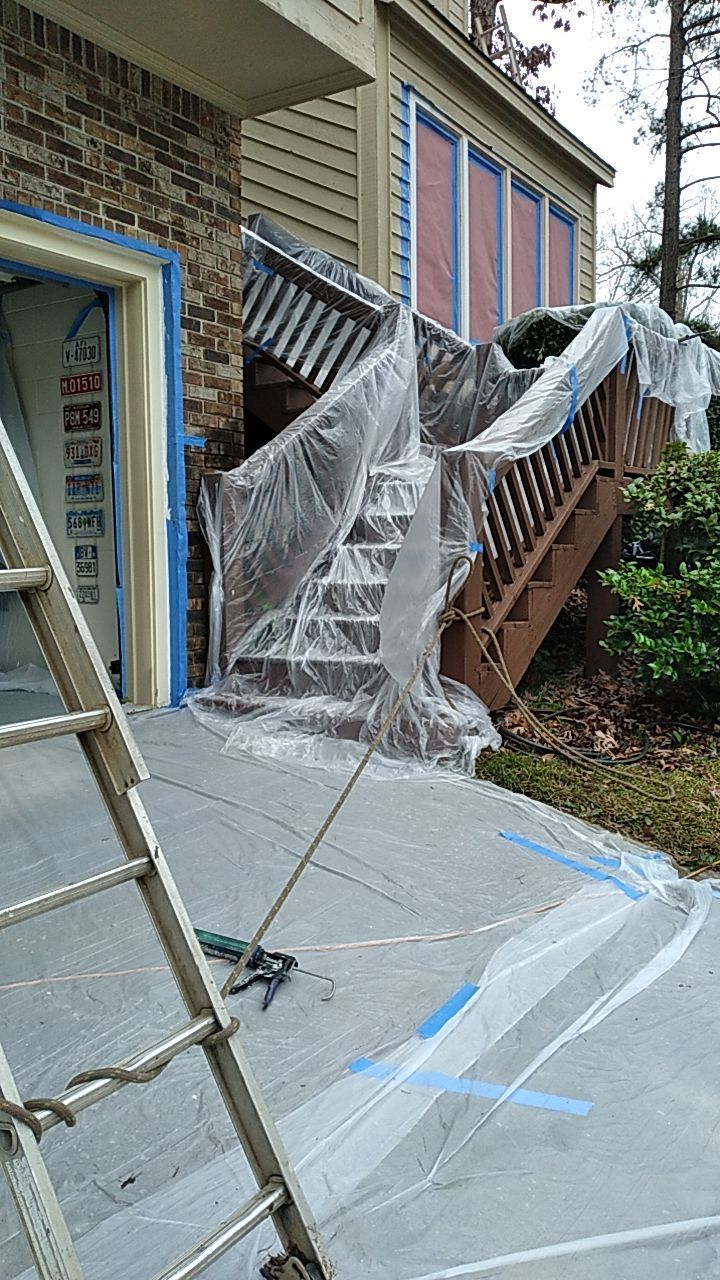 Exterior renovation using James Hardie Siding and Simonton Windows by Indigo State Roofing