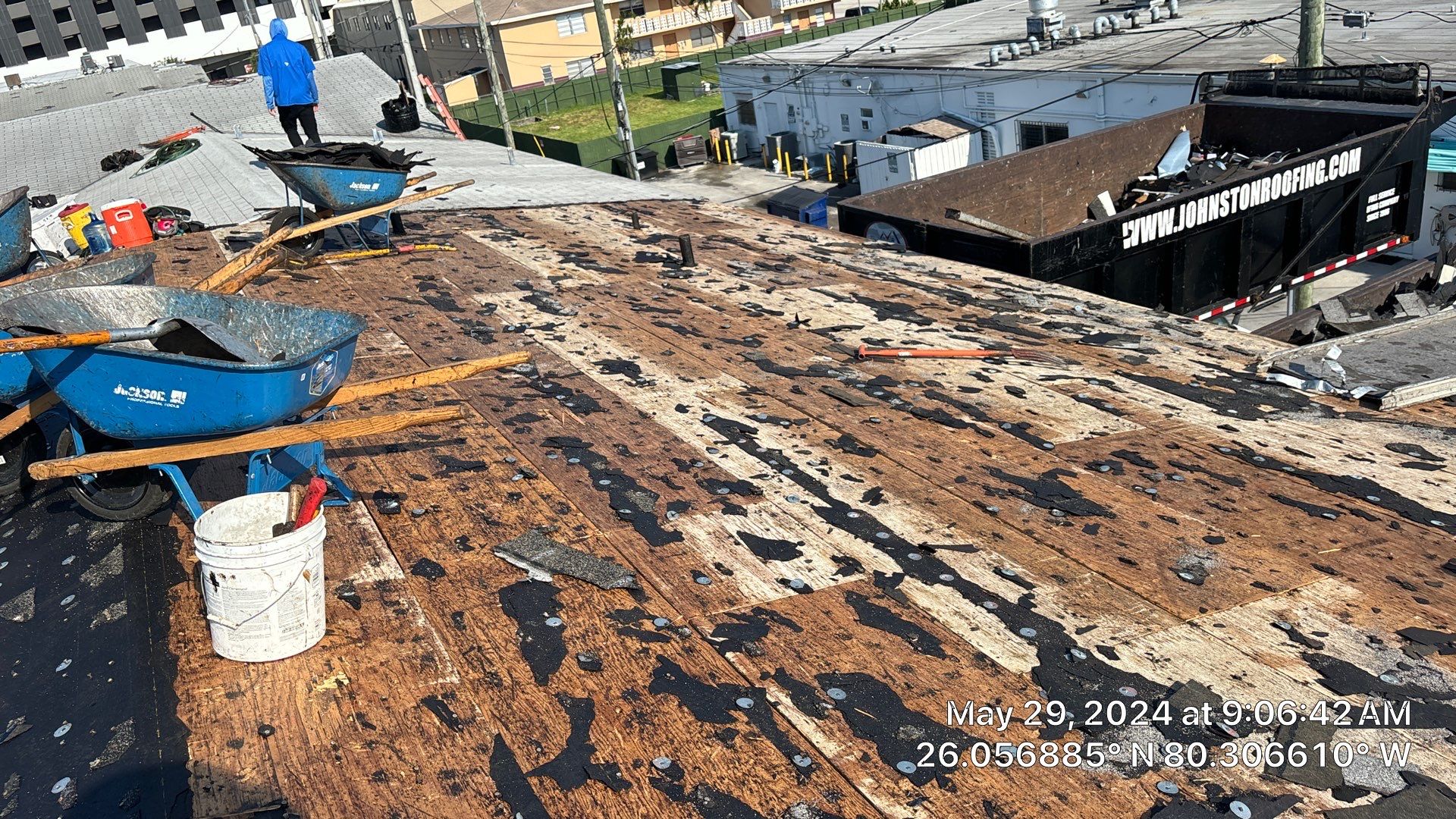 Commercial Roofing Installation using CERTAINTEED LANDMARK AR (SUNRISE CEDAR) by Earl W. Johnston Roofing 