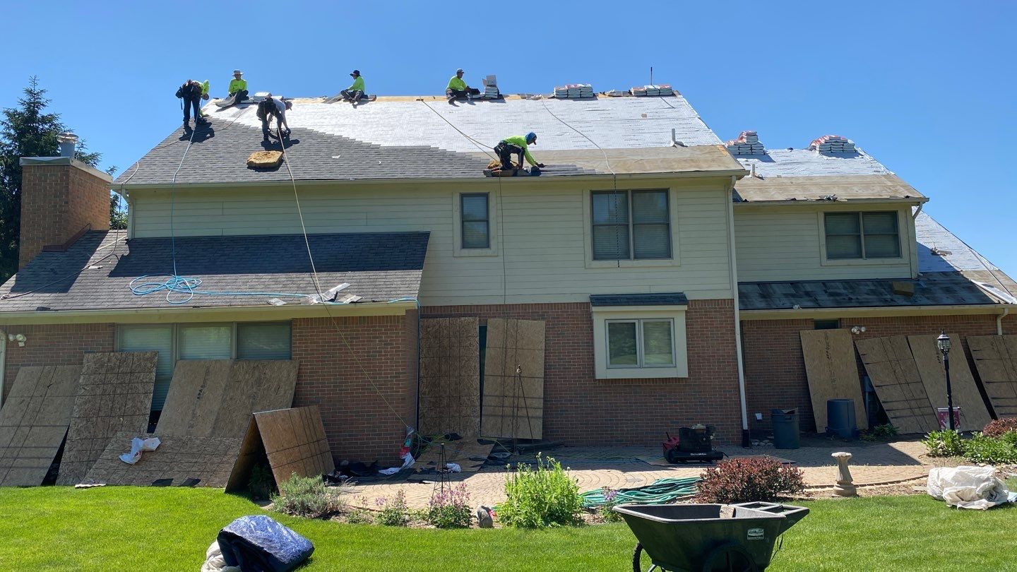 New Roof Installation - Private Residence  by Bloomfield Construction & Restoration