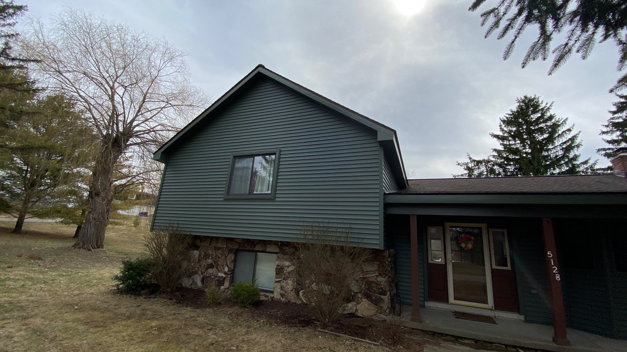 Siding Replacement using CertainTeed Restoration Classis D4 by 180 Contractors