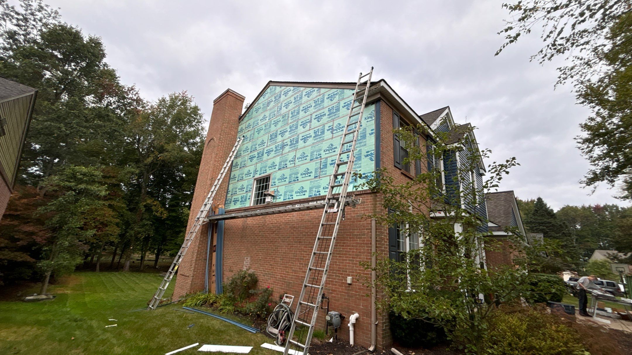 Siding Replacement using Alside Charter Oak D4.5" by 180 Contractors