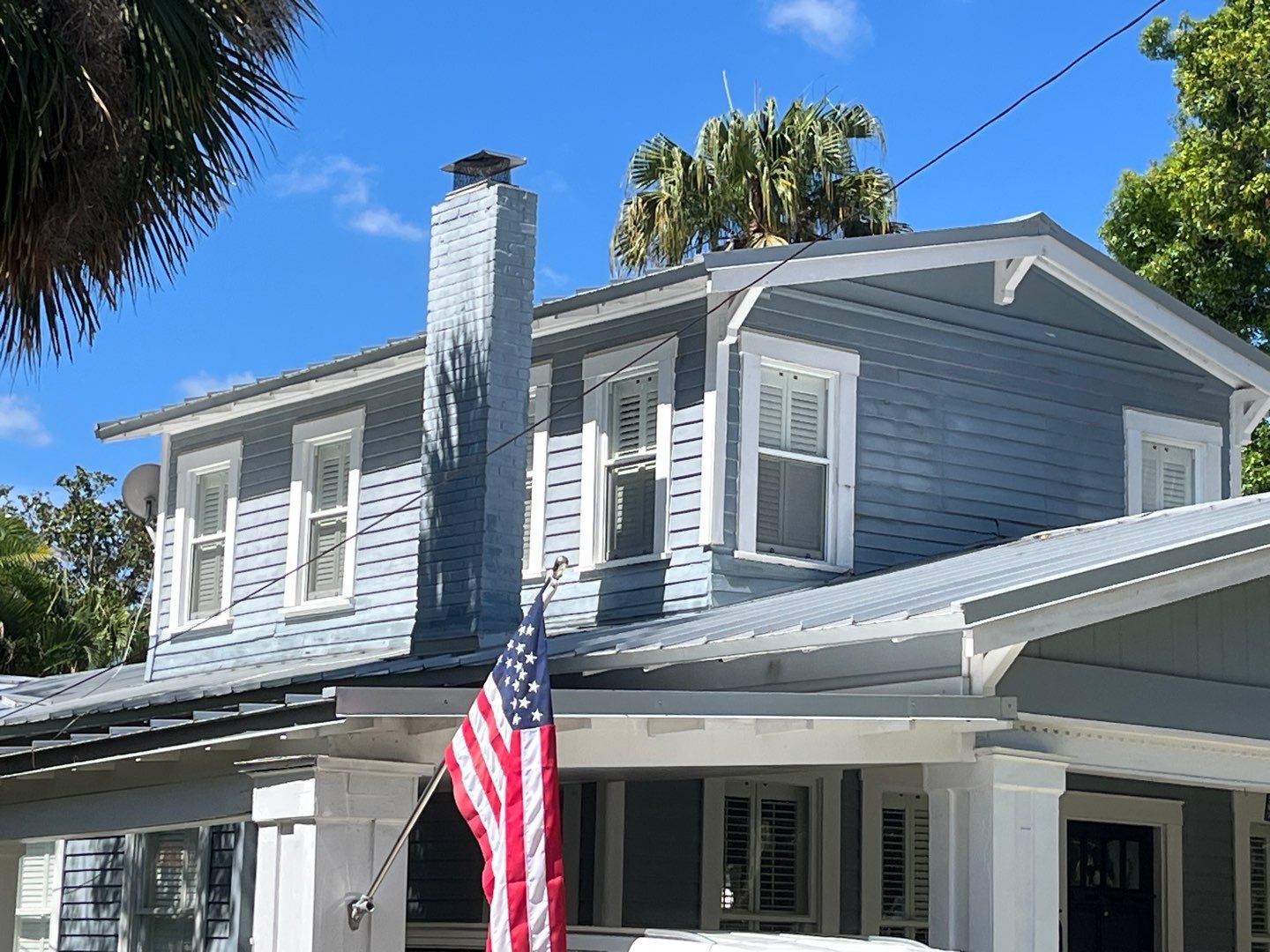 Harbor View Bungalow by Bayshore Exteriors