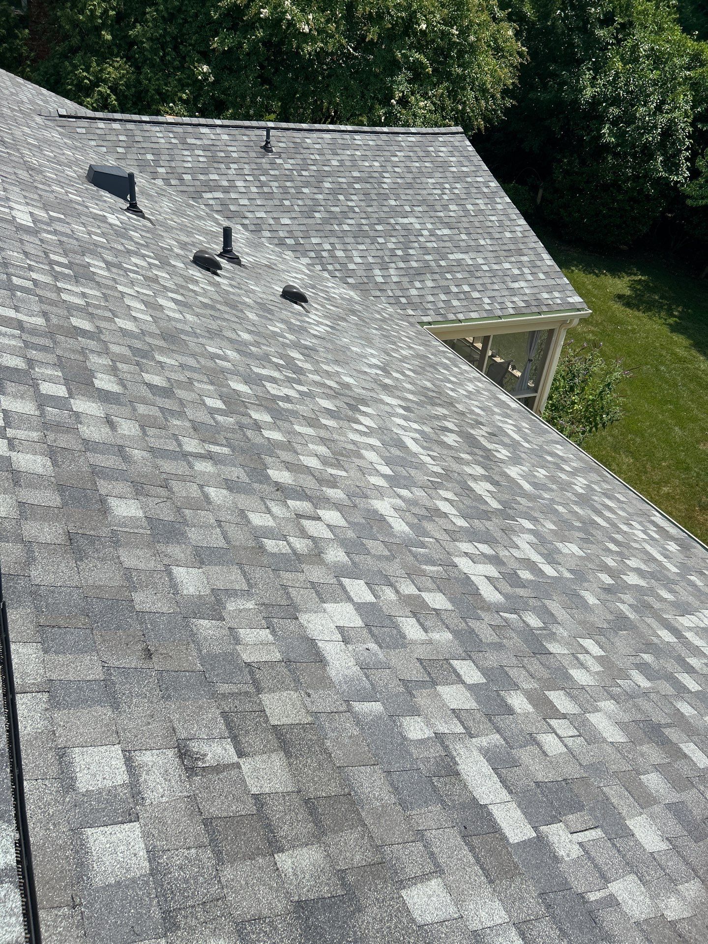 Arlington: Roof Replacement with CertainTeed Landmark Pro in Max Def Georgetown Gray by RM Banning, Inc.