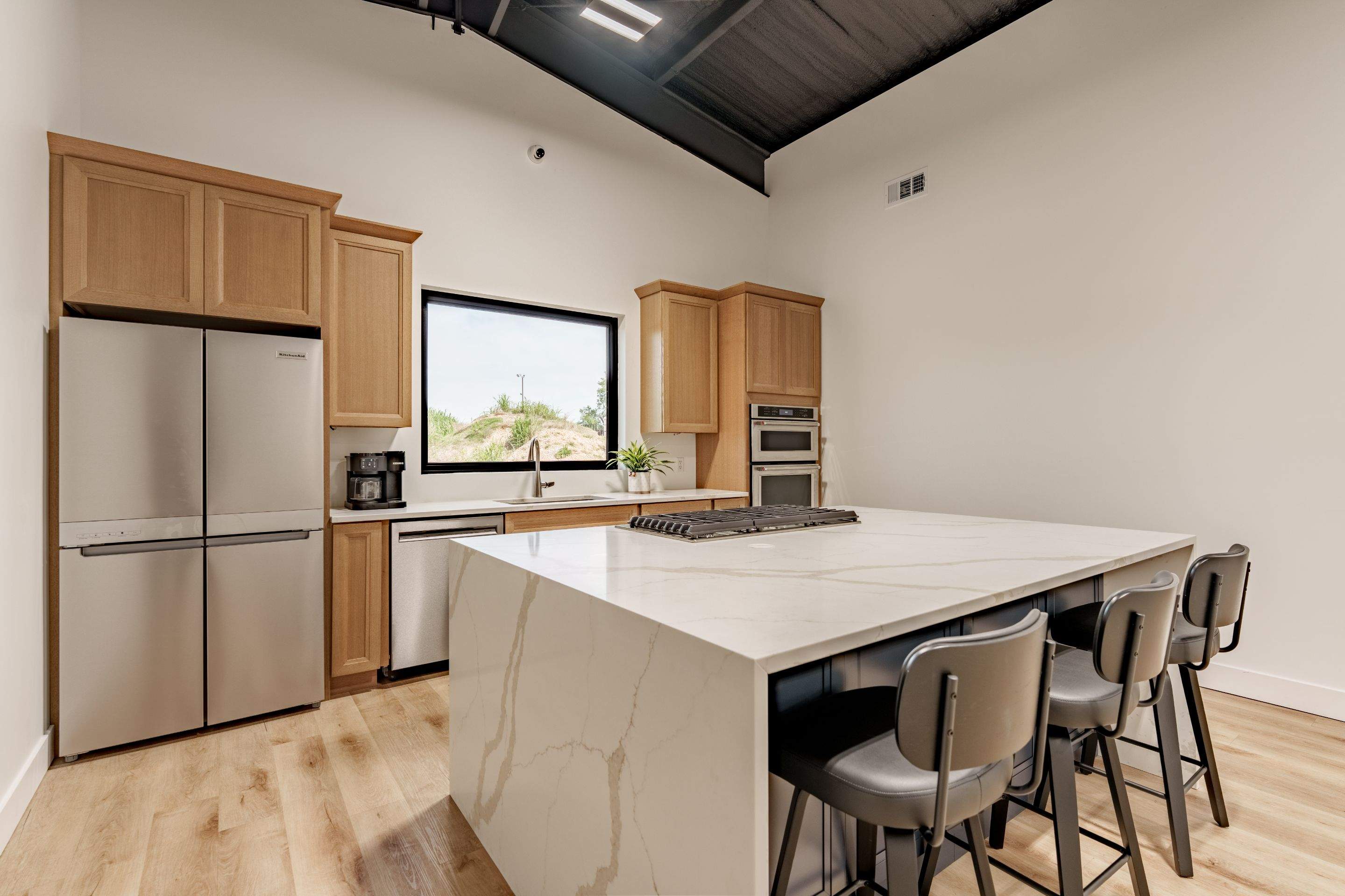 Dacus Construction Company Offices by Dacus Construction