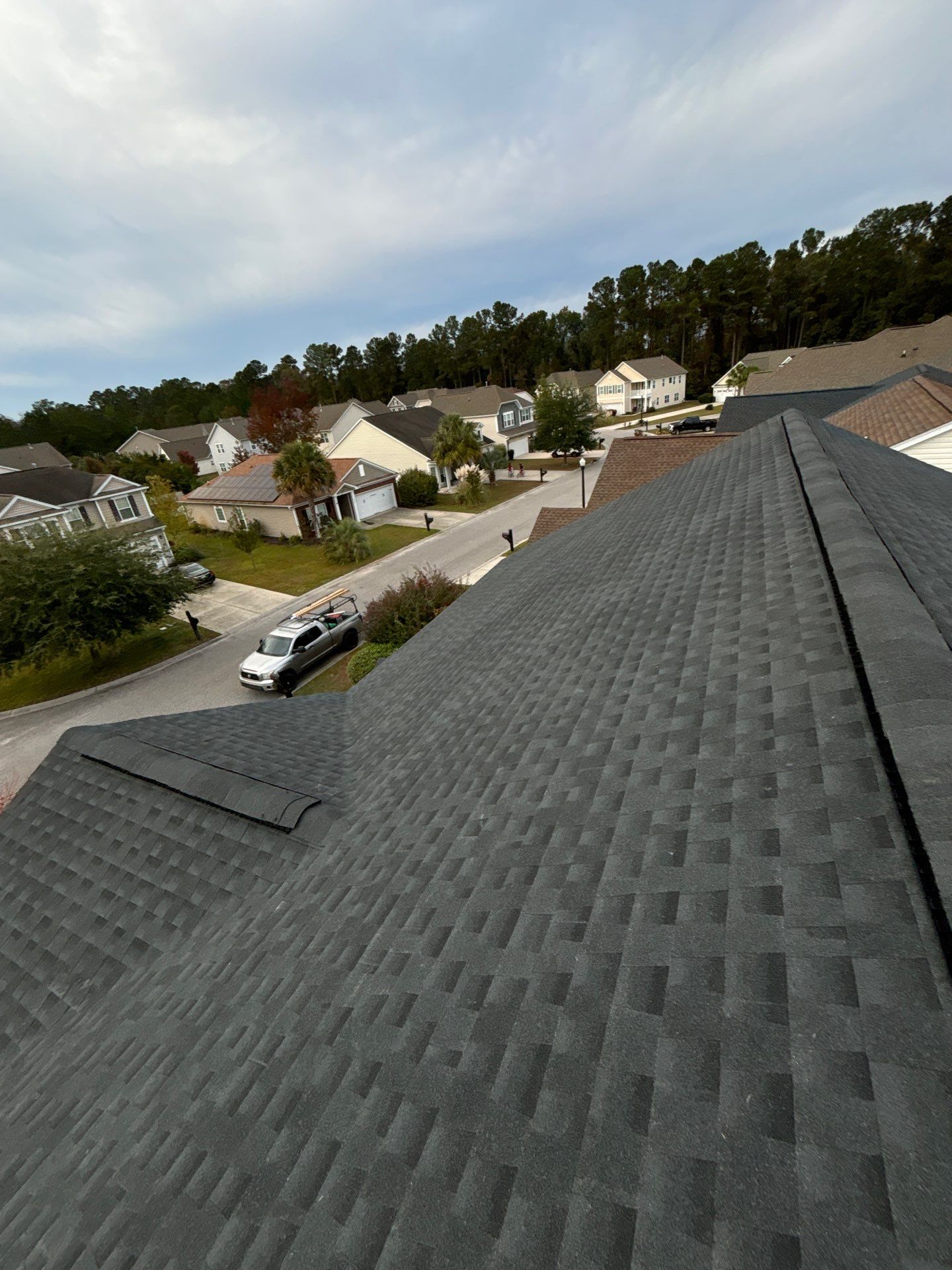 GAF HDZ - Charcoal by Linta Roofing Inc