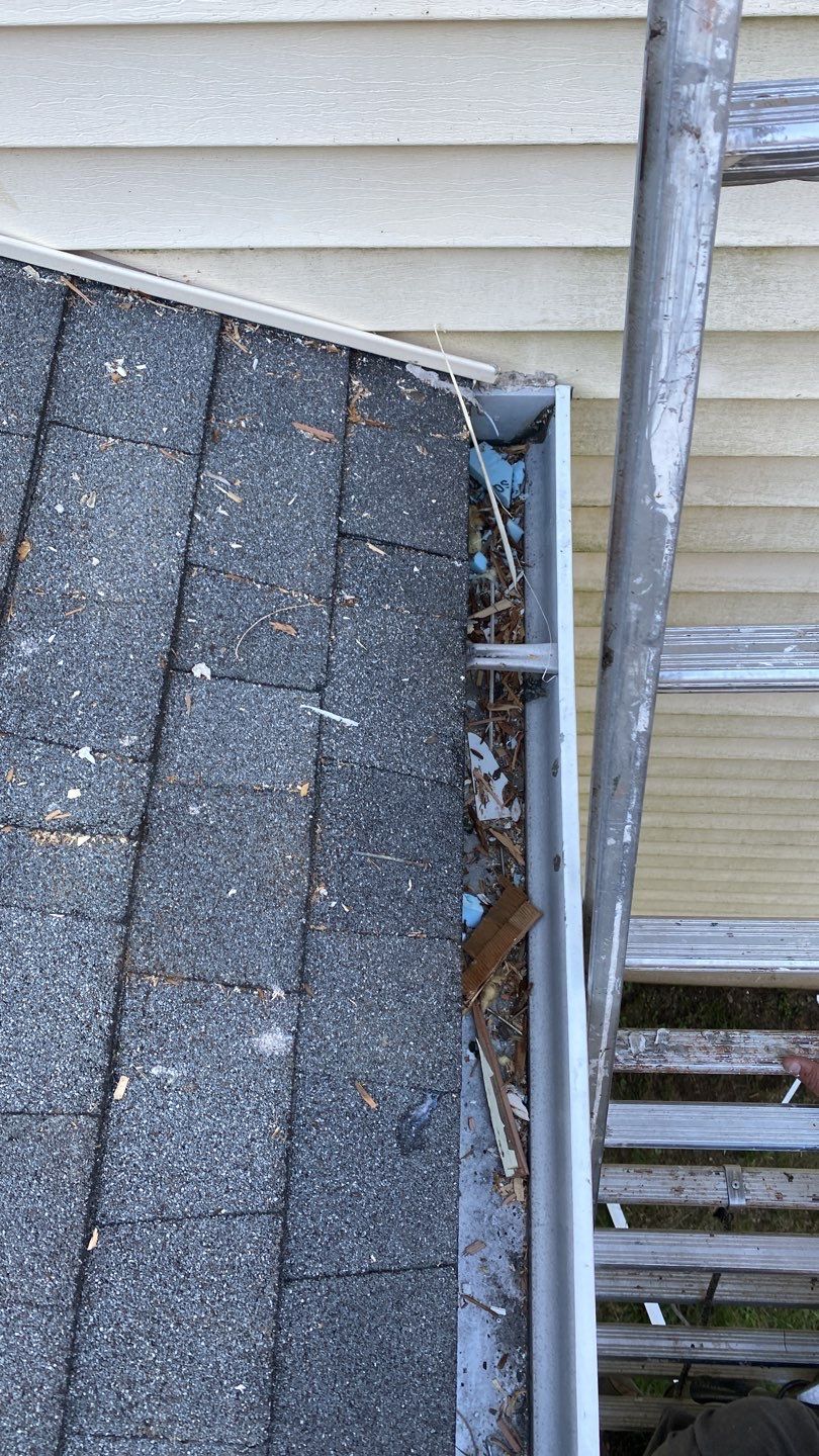 Siding Repair using Certainteed Double 4" by A Plus Exterior