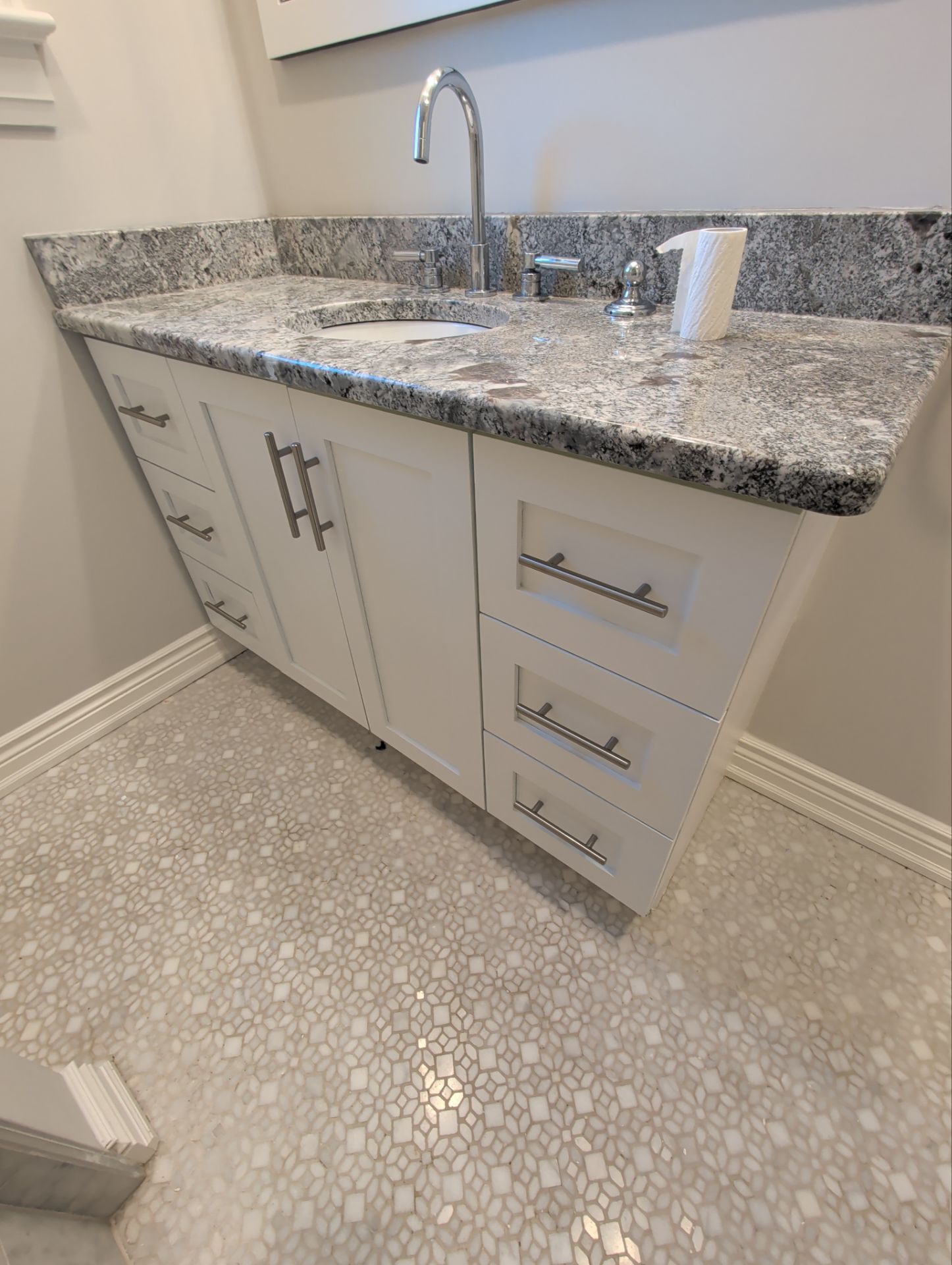 Full Interior Painting and Kitchen Cabinet Refinishing in Toronto by GTA HOME PAINTING