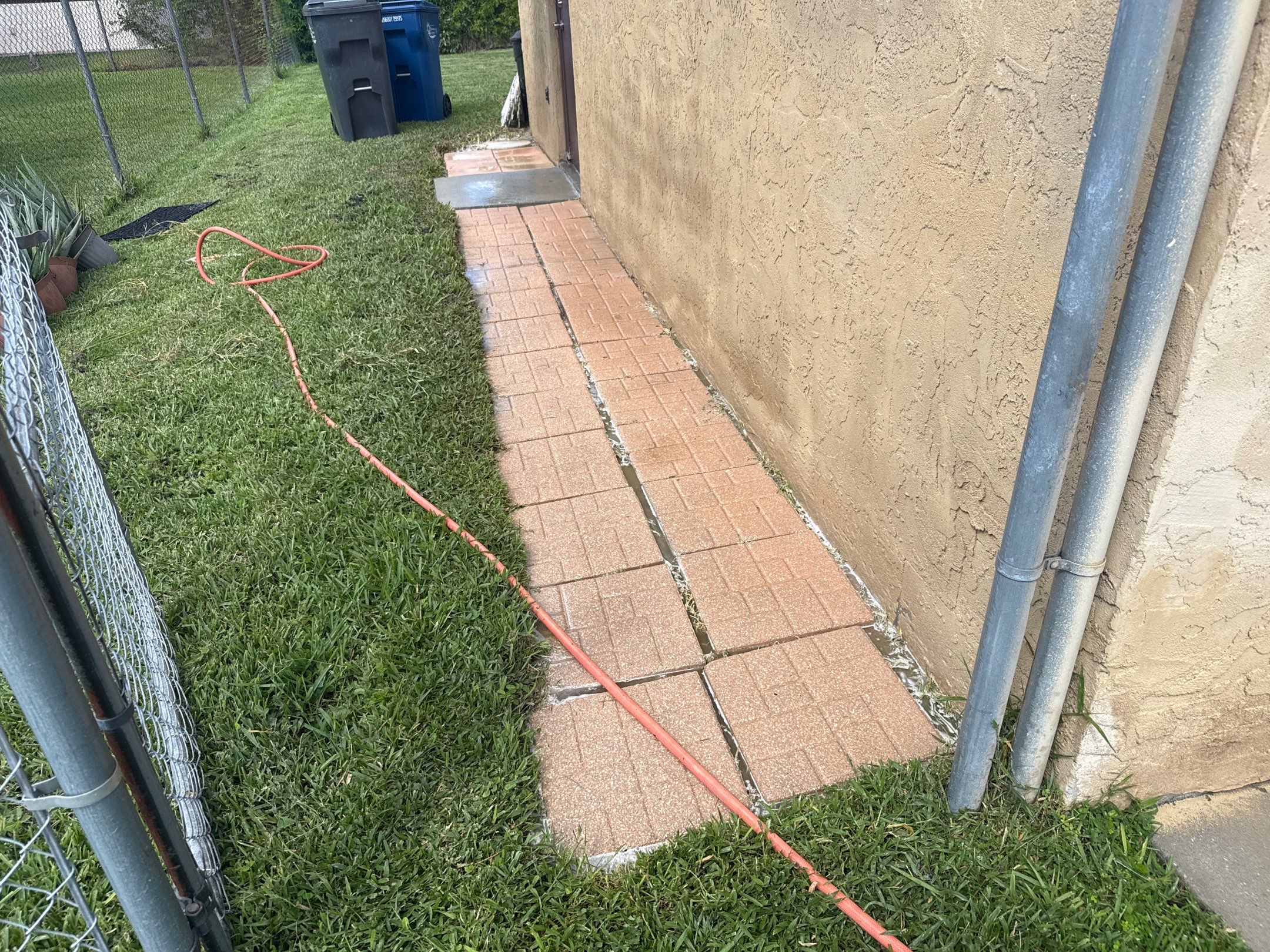 Concrete Driveway & Paver Cleaning – Sylvan Oaks, Palmetto, FL by Sunshine AquaWash