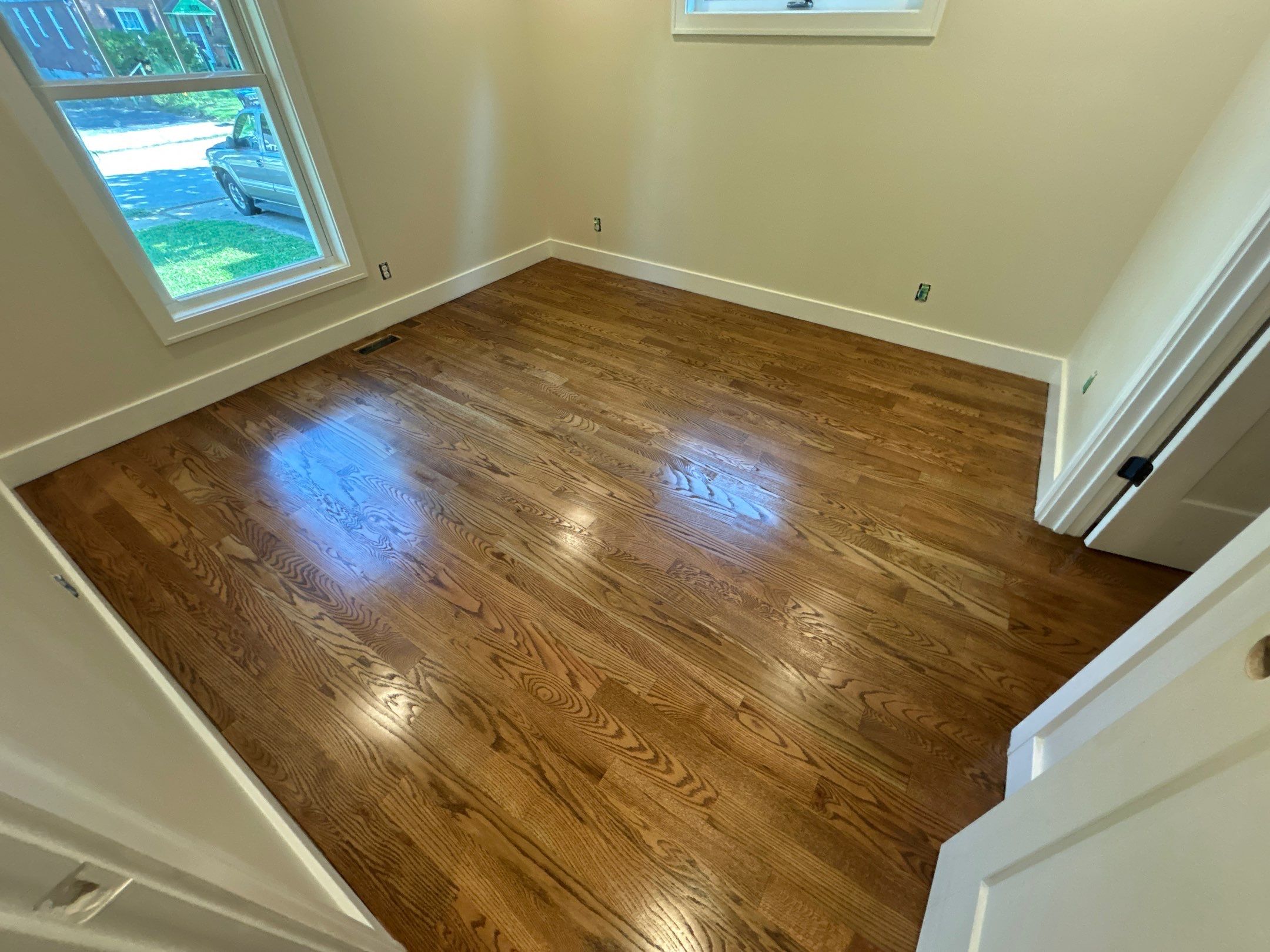 Hardwood Floor Installation in Louisville by Footprints Floors Kentucky