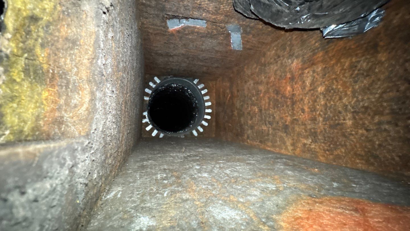 Extremely Dirty Air Duct Cleaning in Fruitland Park by Hygienic Air, Inc