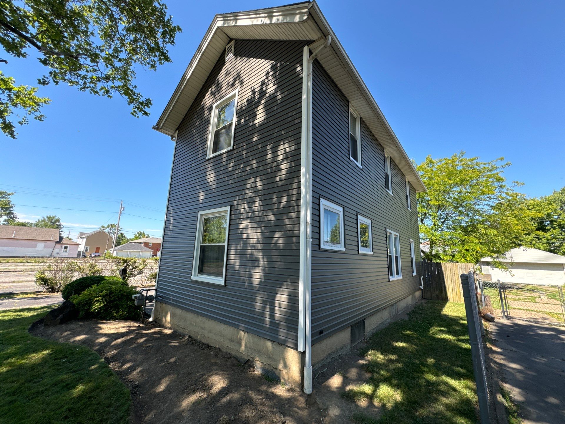 Roof and Siding Replacement by Homestyle in Lorain by Homestyle Home Improvements (HHI)