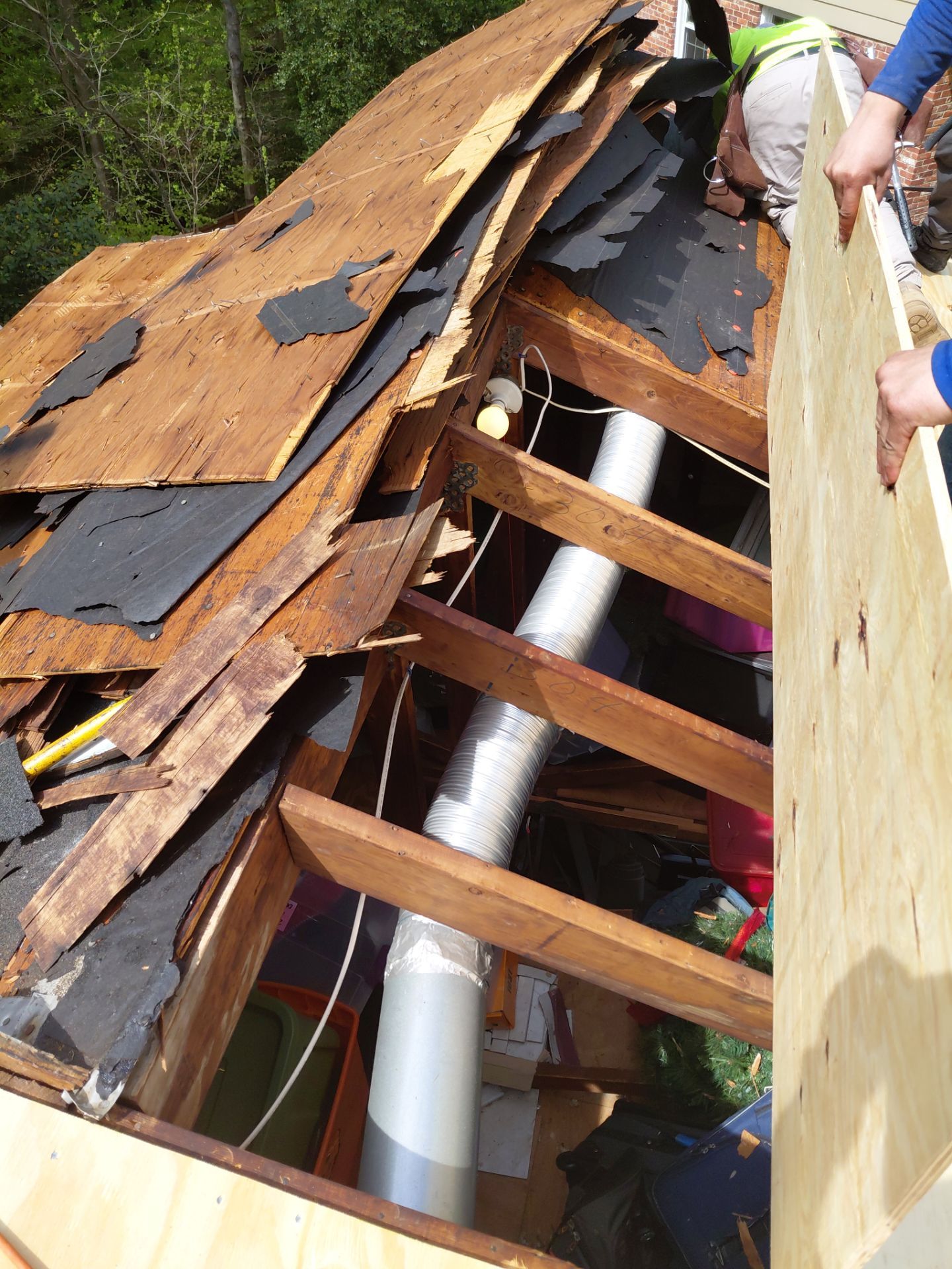 Annandale: Residential Roof Replacement with CertainTeed Landmark in Moire Black by RM Banning, Inc.