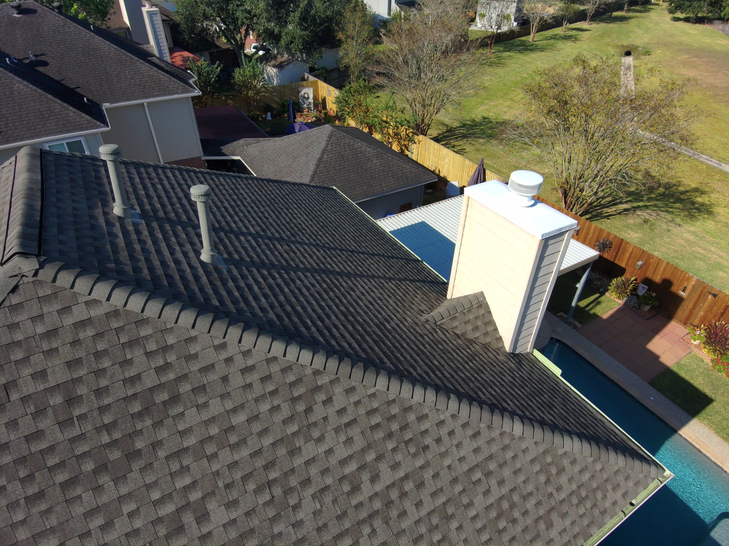 GAF HDZ - Weathered Wood by Elite Roofing LLC