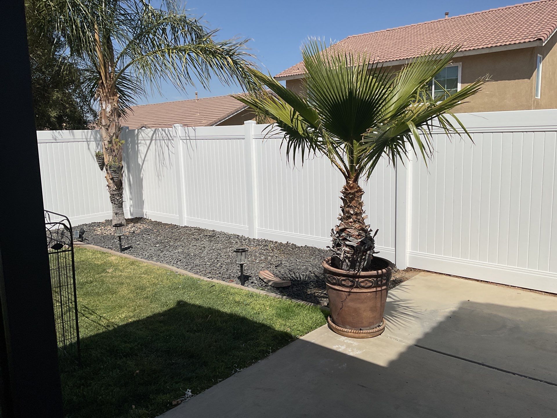 Fence Installation using Vinyl by Fence Guys Inc. 