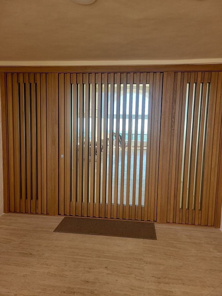 7774 - FISHER ISLAND by Impact Precious Wood Inc.