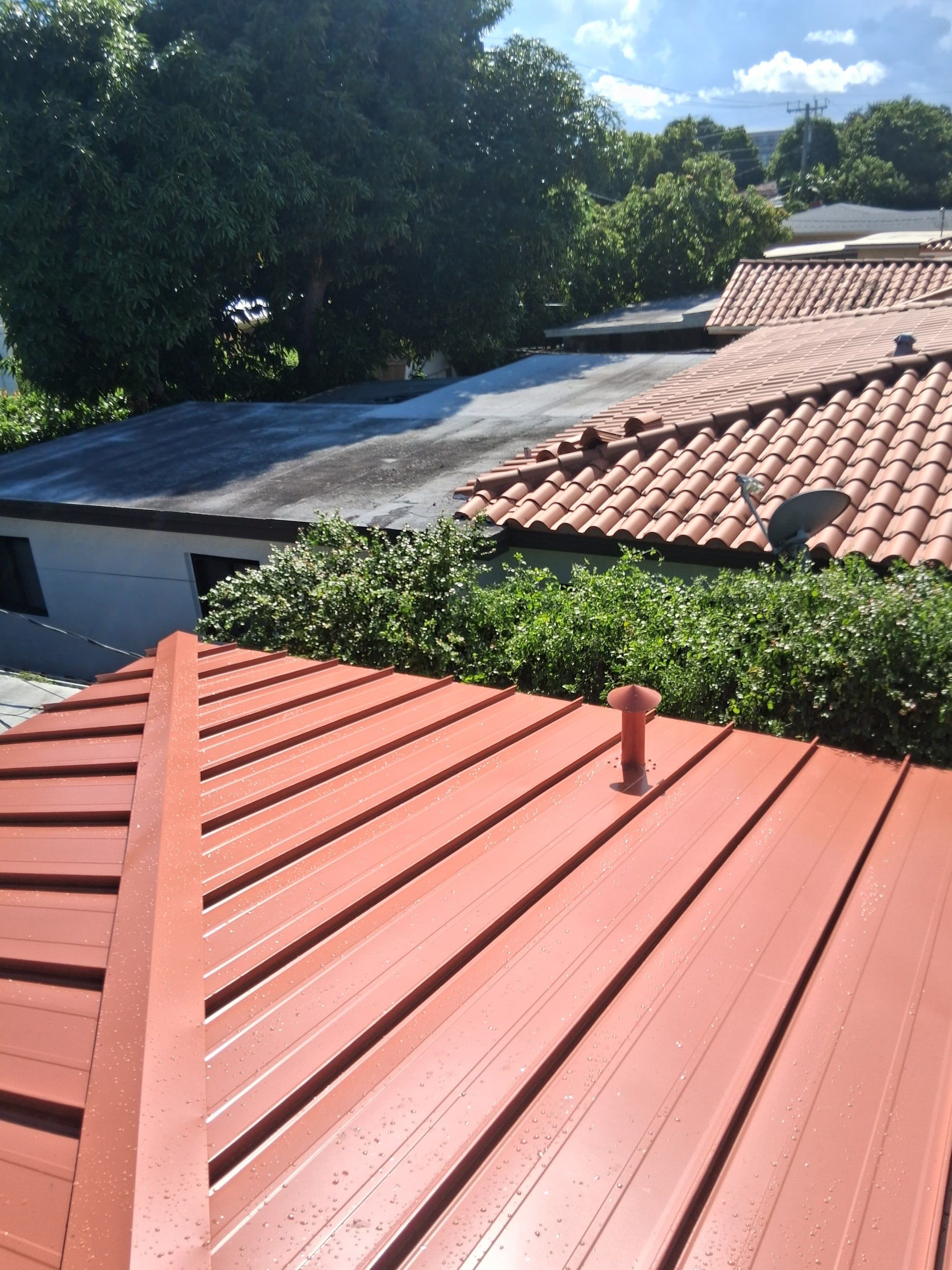Metal Roof - Galvalume - Terracotta by Istueta Roofing