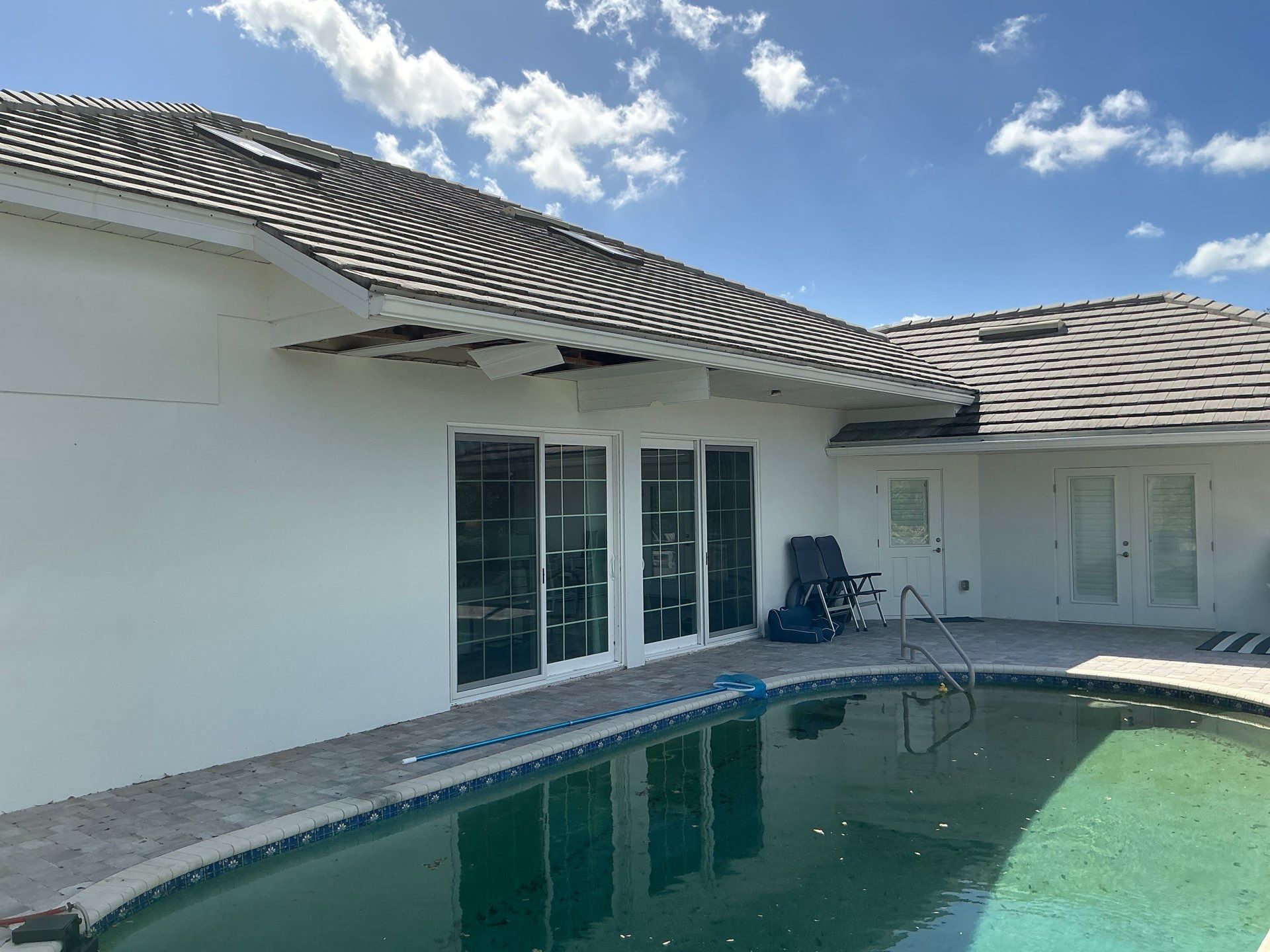 Soffit and Fascia Installation in Sarasota FL by Gutter Professors