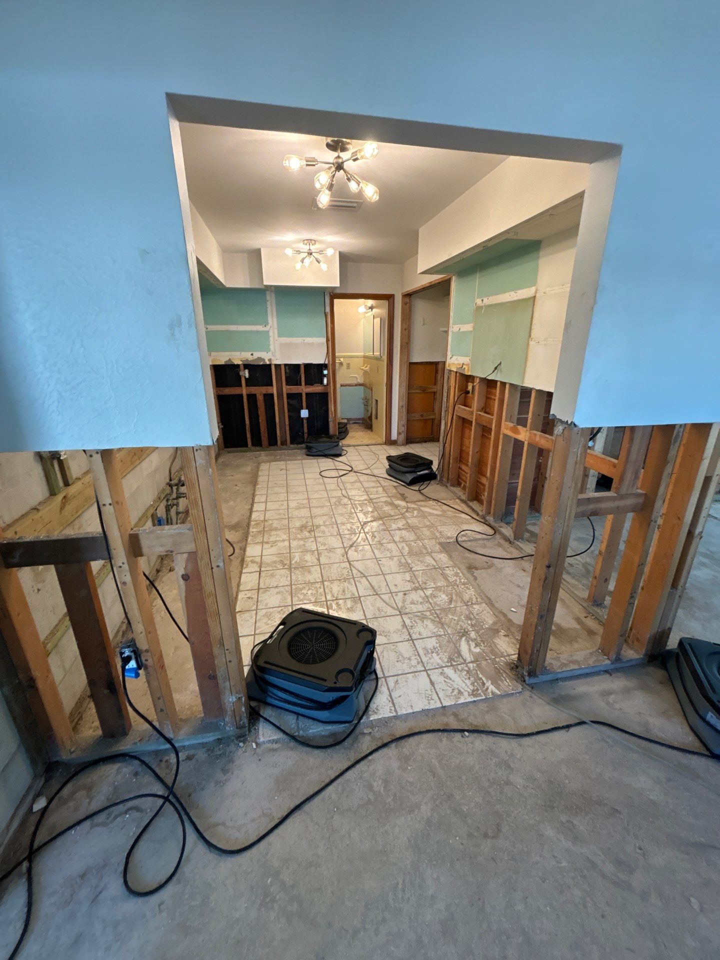 Water Mitigation by Ampm Restoration Services 