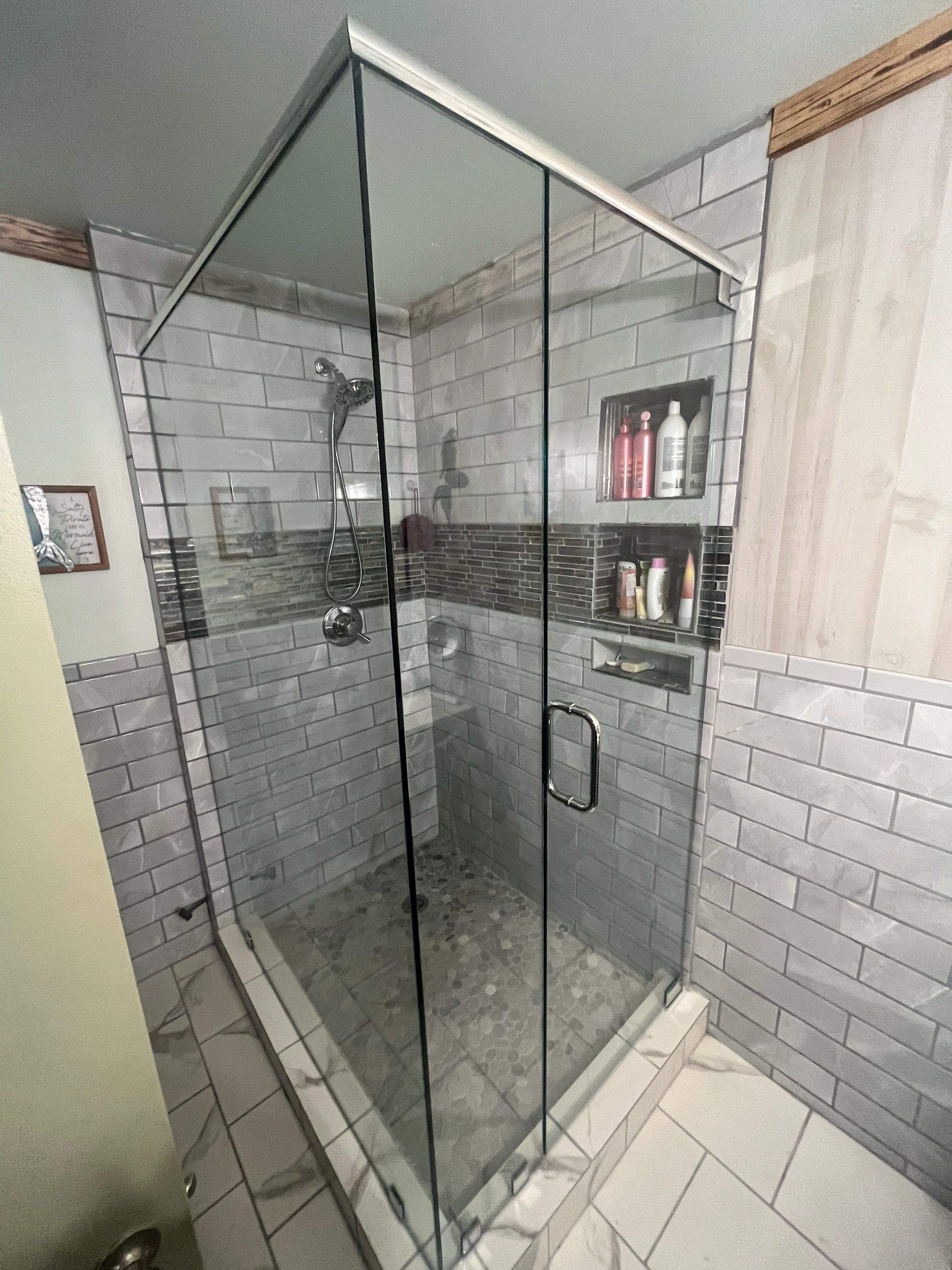 Shower Pictures by Custom Glass Service