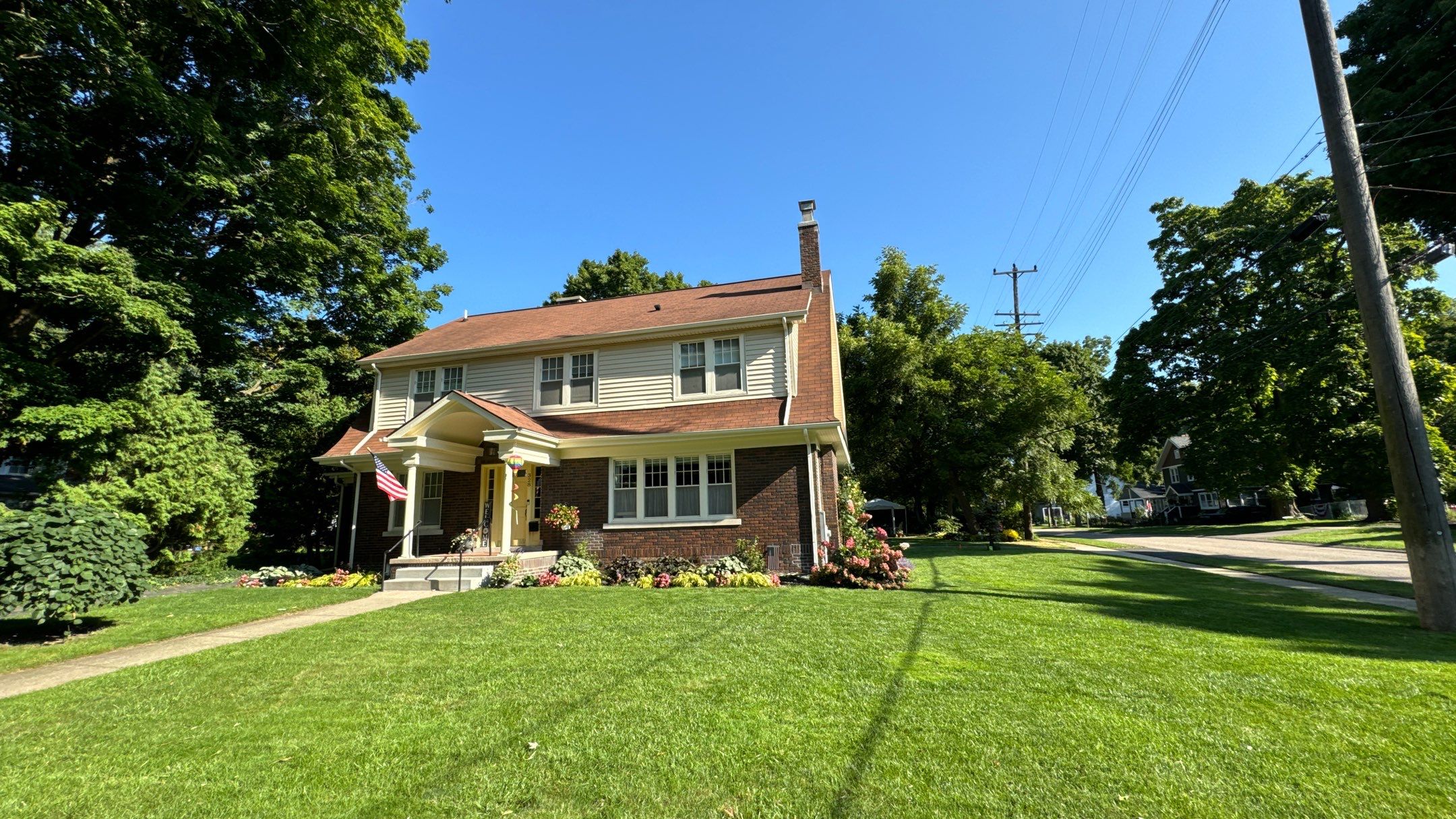 Roof Replacement using Owens Corning Summer Harvest by 180 Contractors