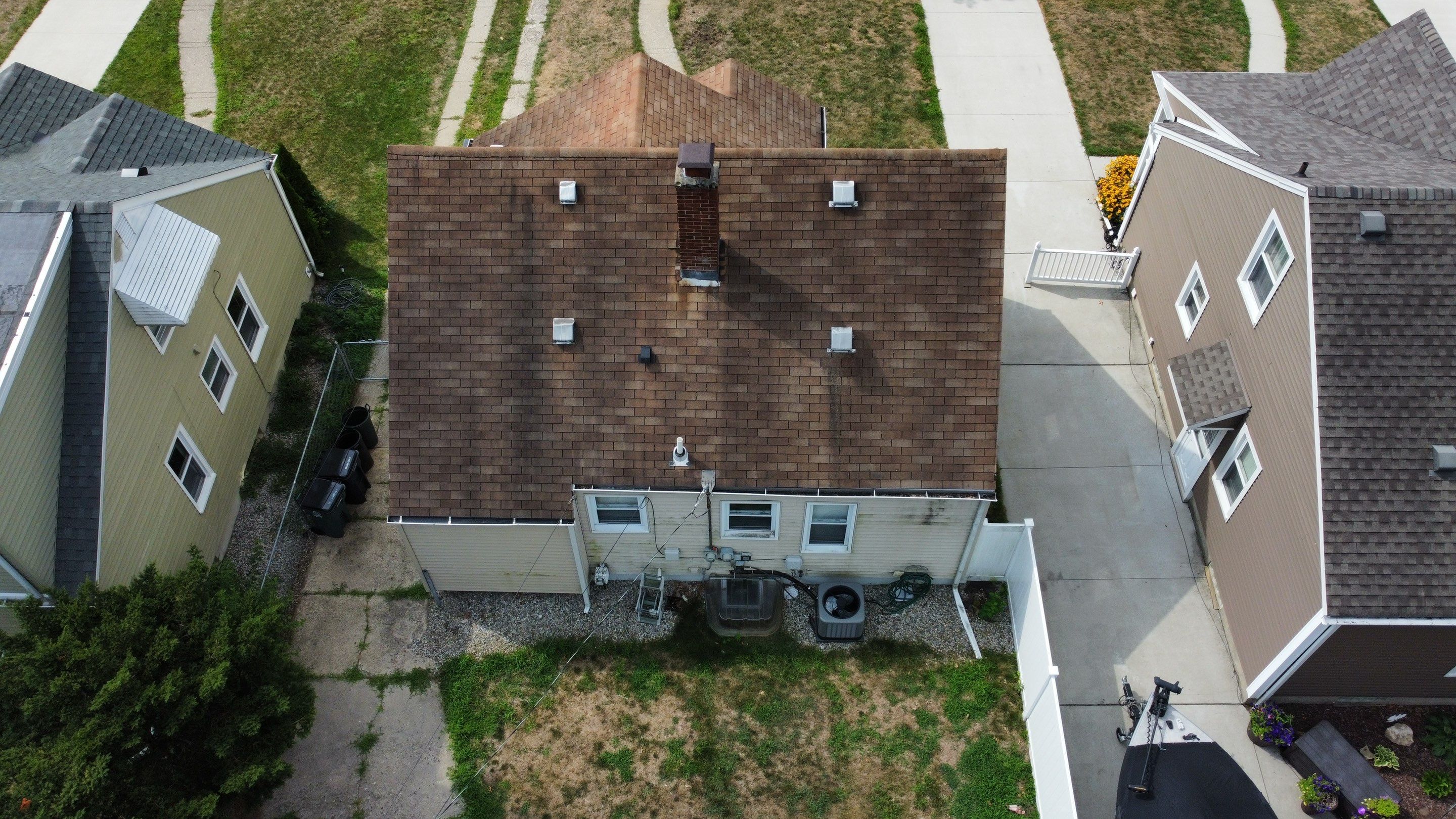 Roof Replacement - Private Residence  by Bloomfield Construction & Restoration