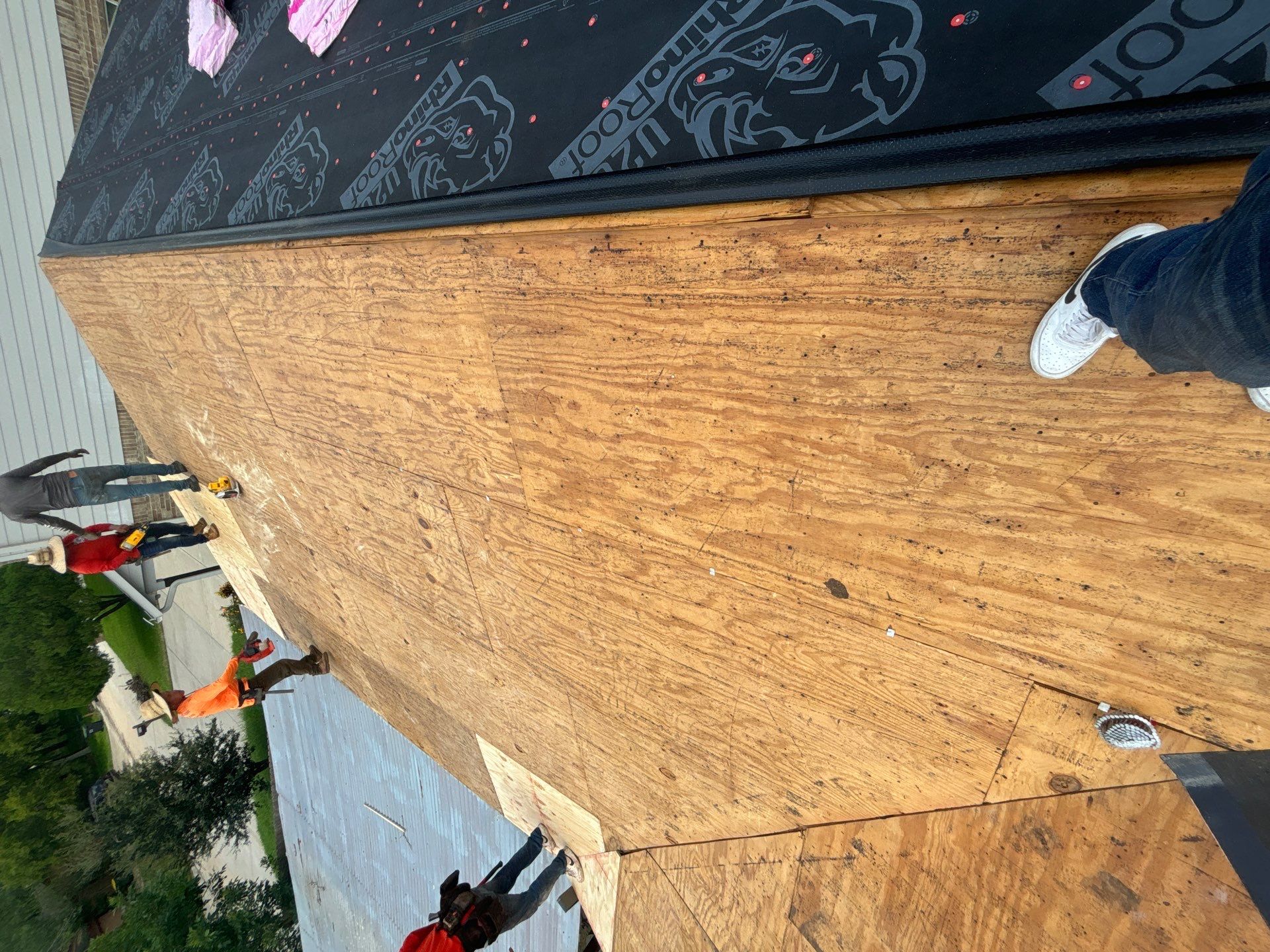 Residential Roofing Installation using Owen's Corning Duration (Lifetime) Shingles by Roof Repair Company