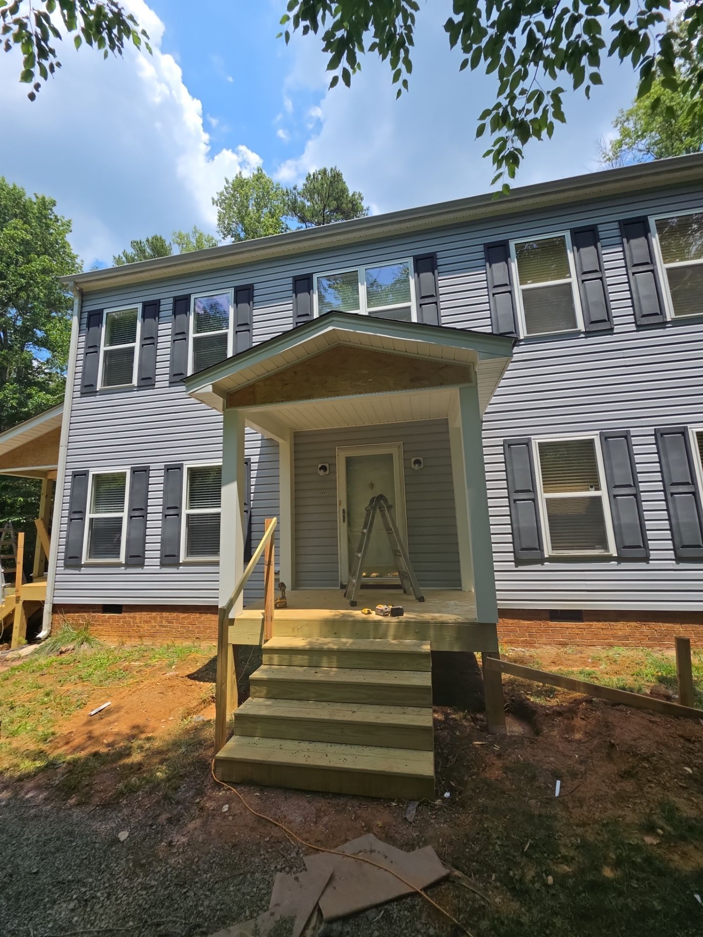 Screen Porch and Matching Front Entry Addition in Chapel Hill by The Remodeling Company