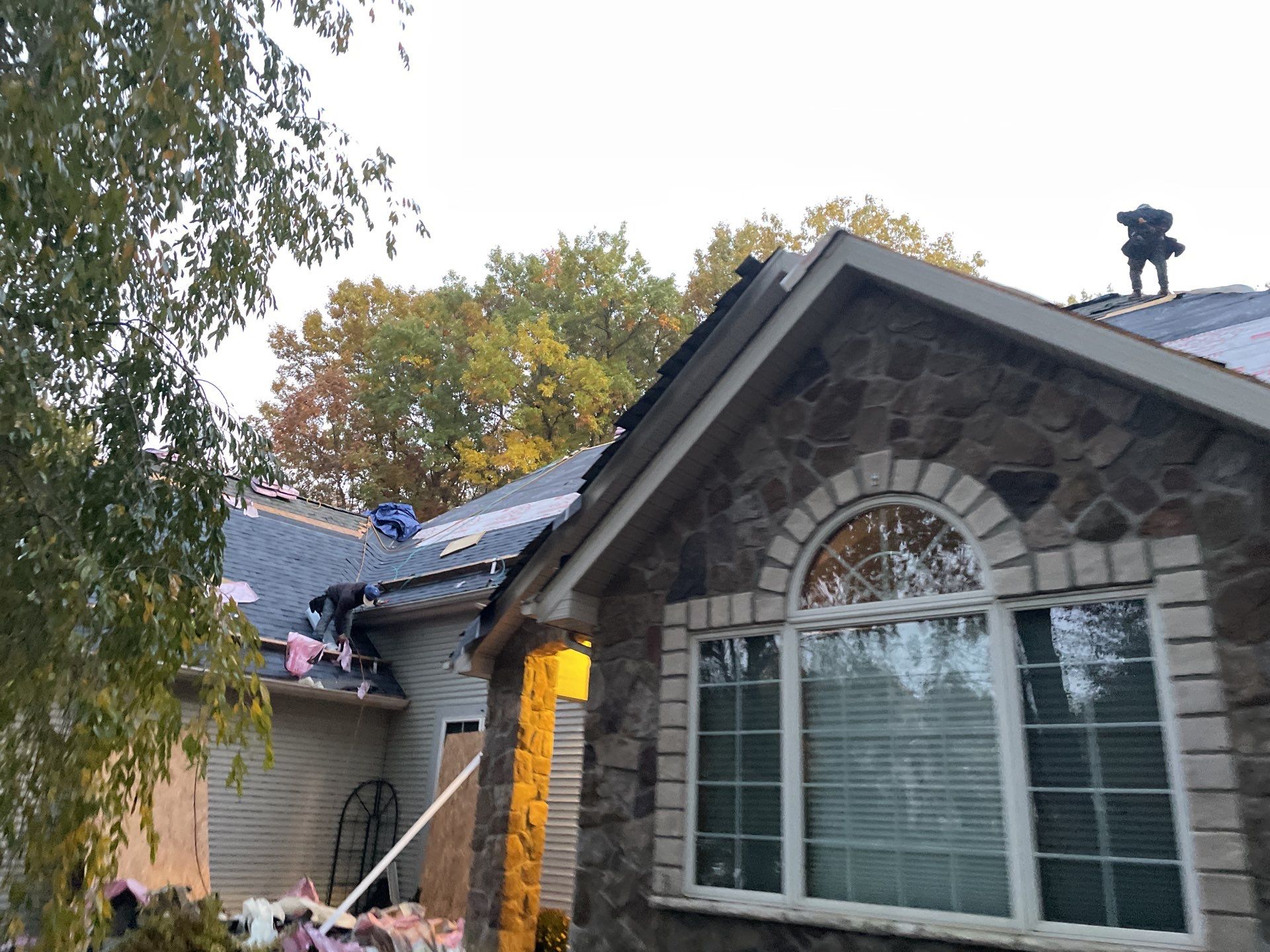 Roof Replacement using Owens Corning by 180 Contractors