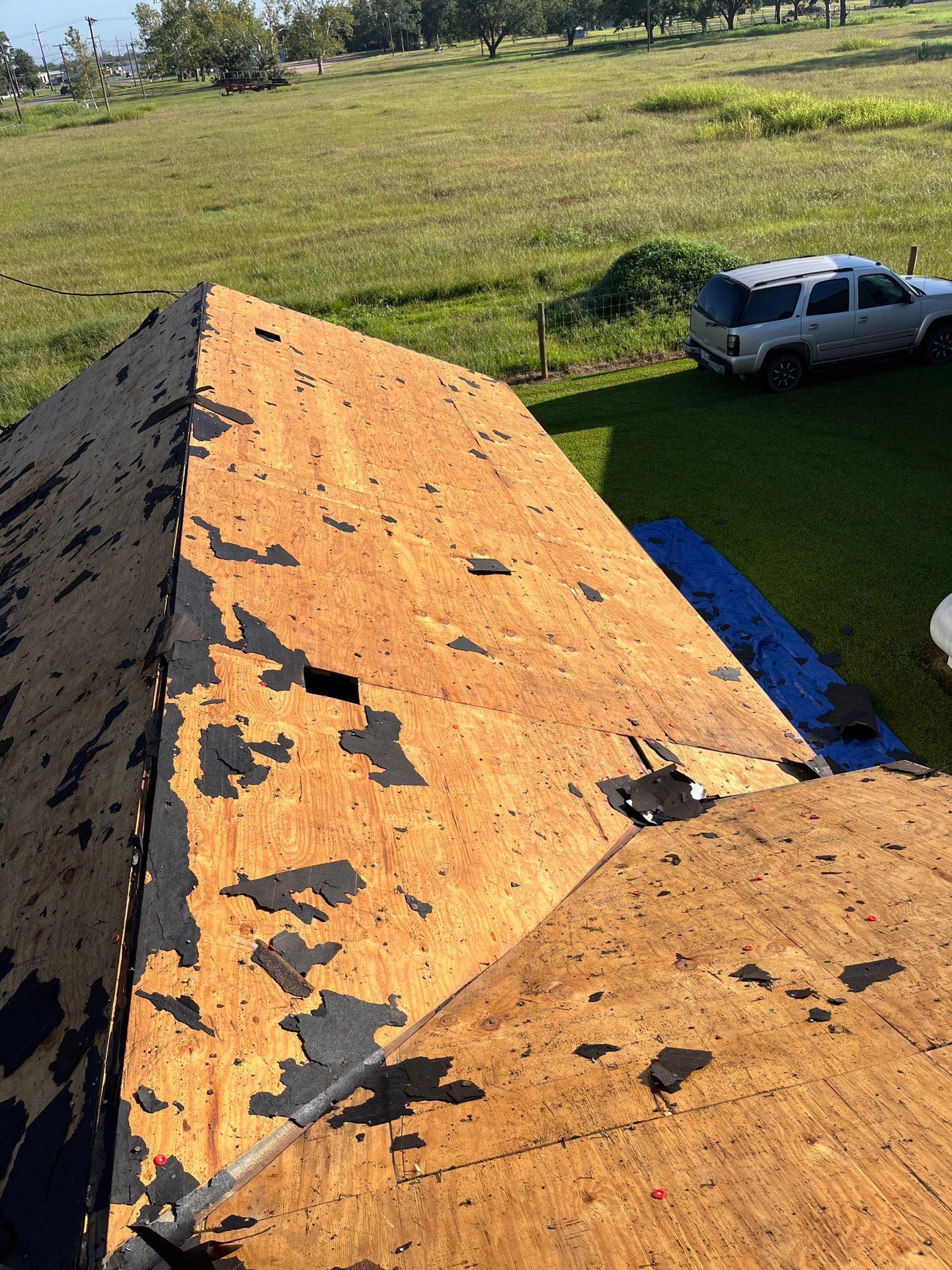Residential Roofing Installation using Owen's Corning Duration (Lifetime) Shingles by Roof Repair Company