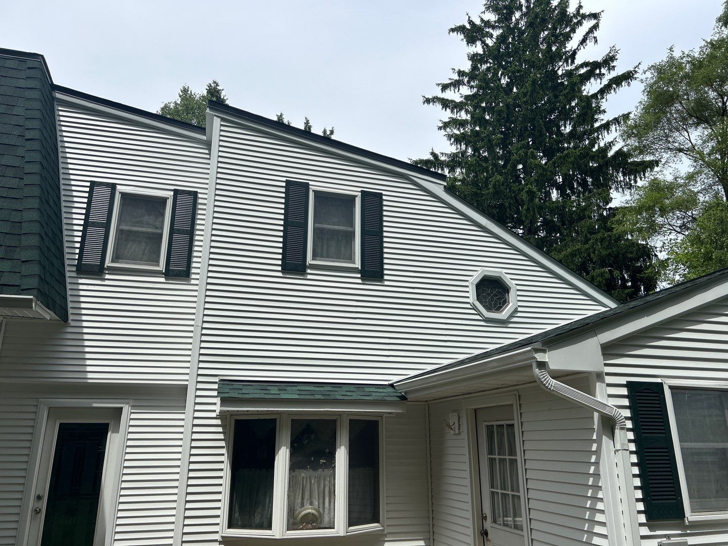 Roof Replacement using Owens Corning Duration by 180 Contractors