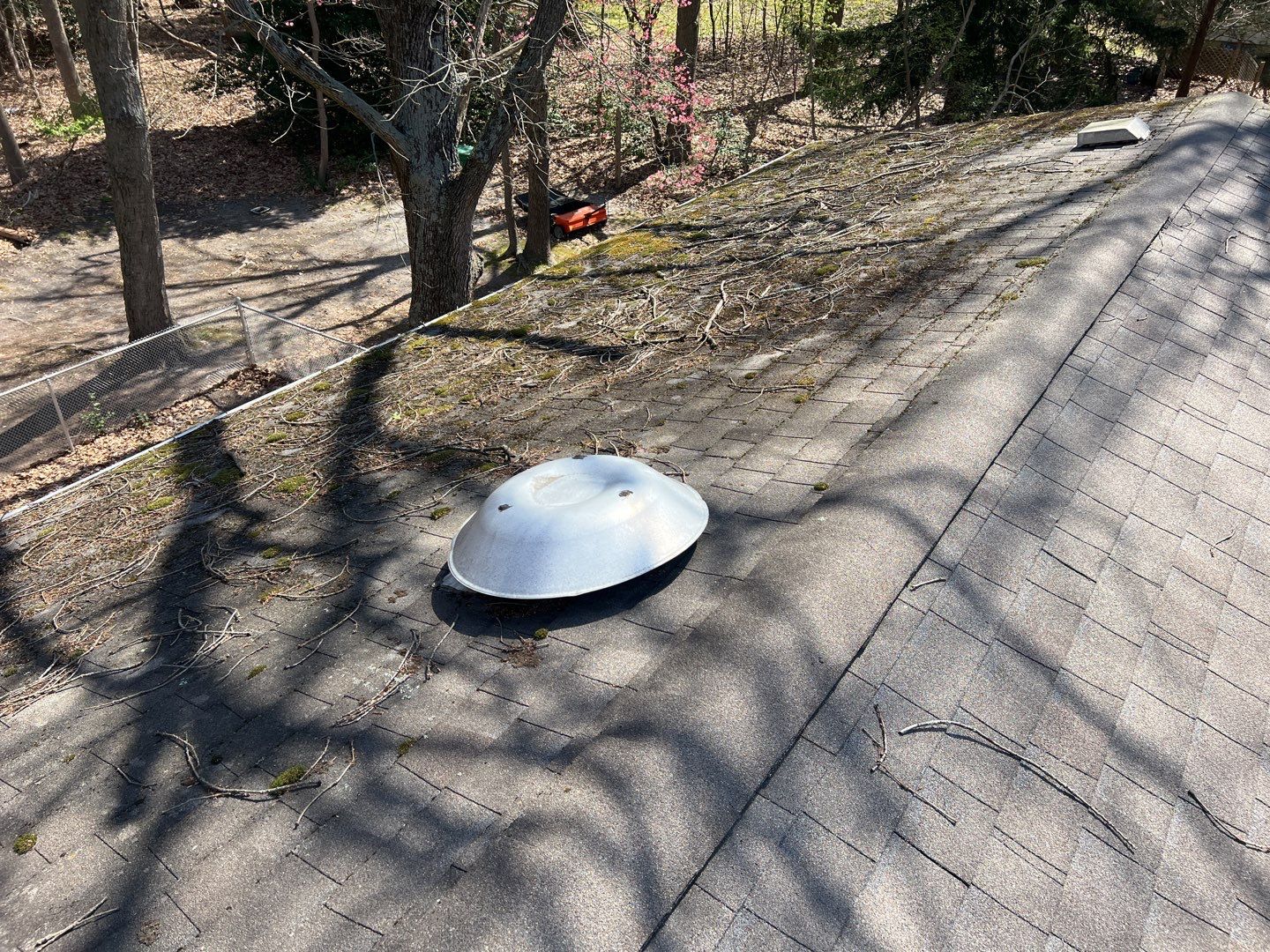 Residential Roofing Installation using GAF Timberline HDZ Weathered Wood by Mastercraft Exteriors 