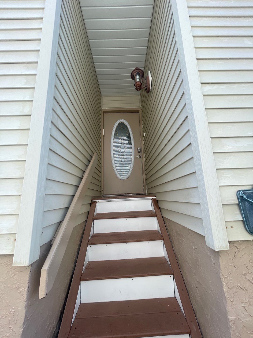 House Wash, Fence Cleaning & concrete Cleaning by SJ Exterior