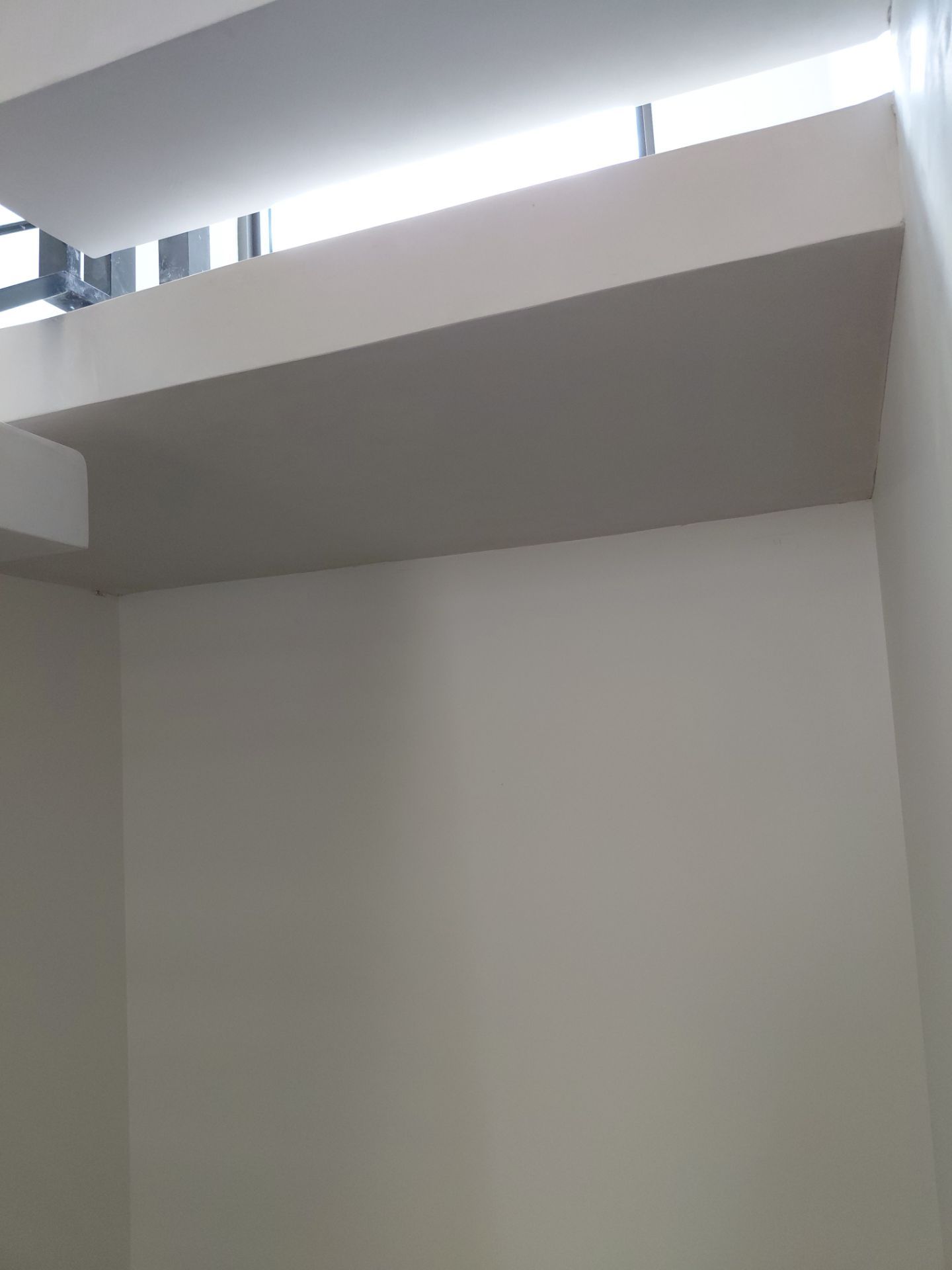 Floating Steps with microtopping by Seamless Surfaces