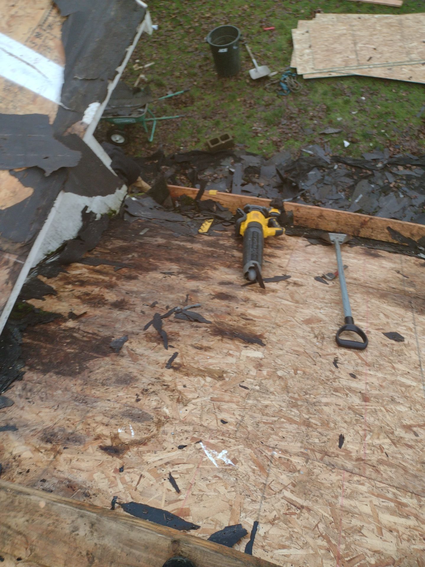 Residential Roofing Installation using IKO Dynasty (Color: Granite Black) by Orezona Building & Roofing Company, Inc.